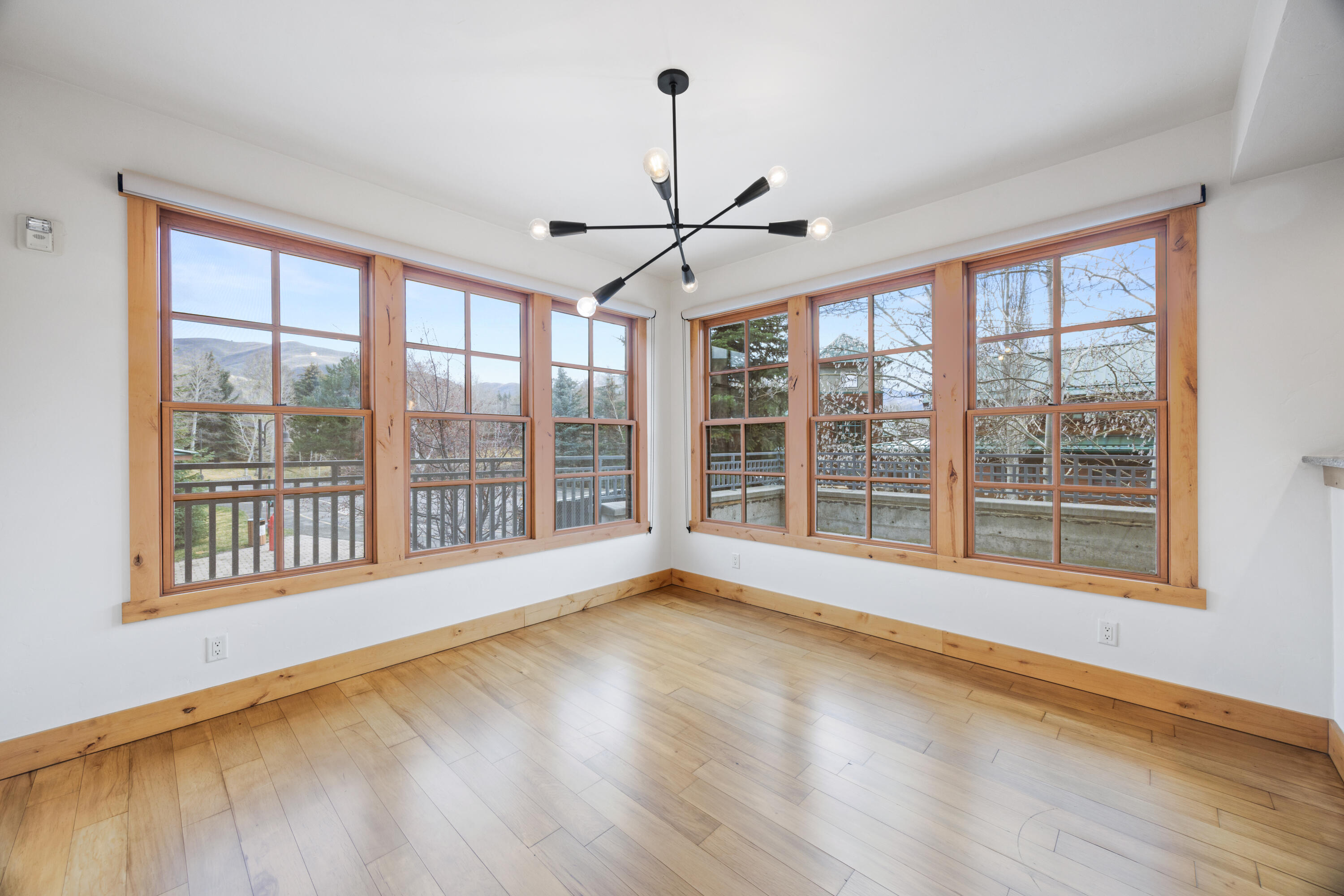 Dining Room2