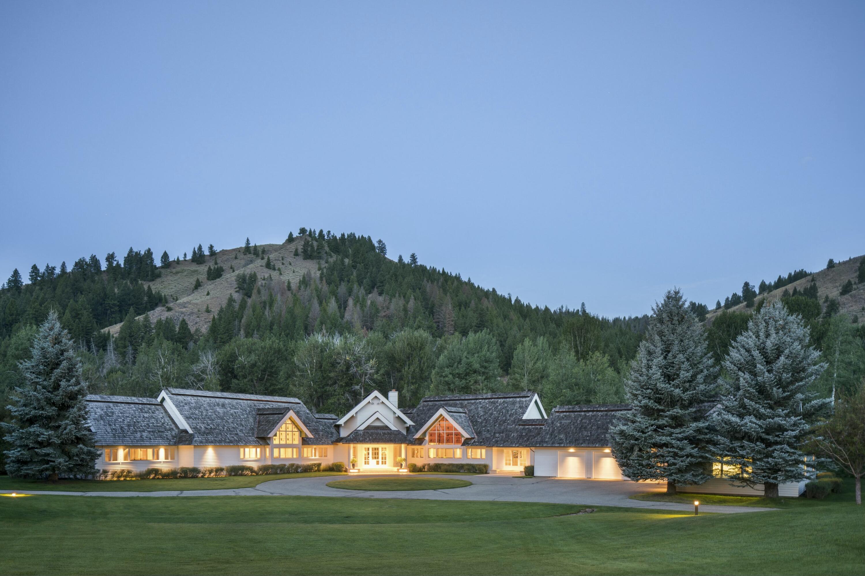 Blaine County, Idaho 83340, United States, 6 Bedrooms Bedrooms, ,10 BathroomsBathrooms,Residential,Active,10126