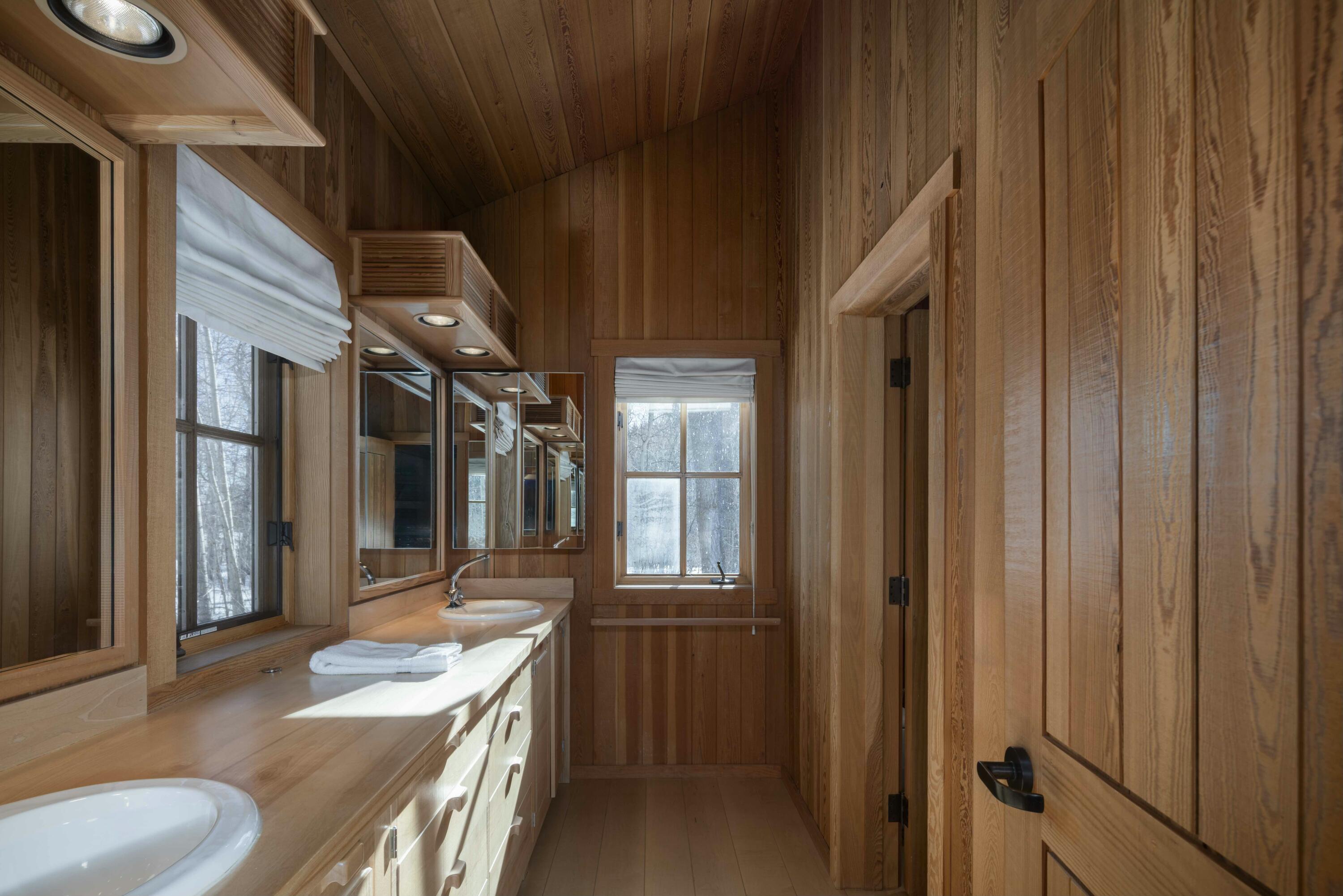 Blaine County, Idaho 83340, United States, 6 Bedrooms Bedrooms, ,10 BathroomsBathrooms,Residential,Active,10126