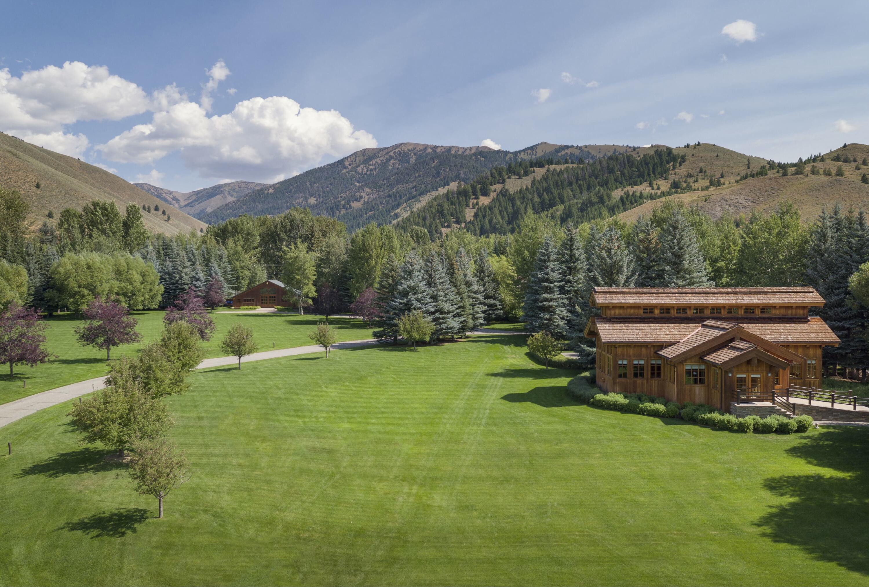 Blaine County, Idaho 83340, United States, 6 Bedrooms Bedrooms, ,10 BathroomsBathrooms,Residential,Active,10126