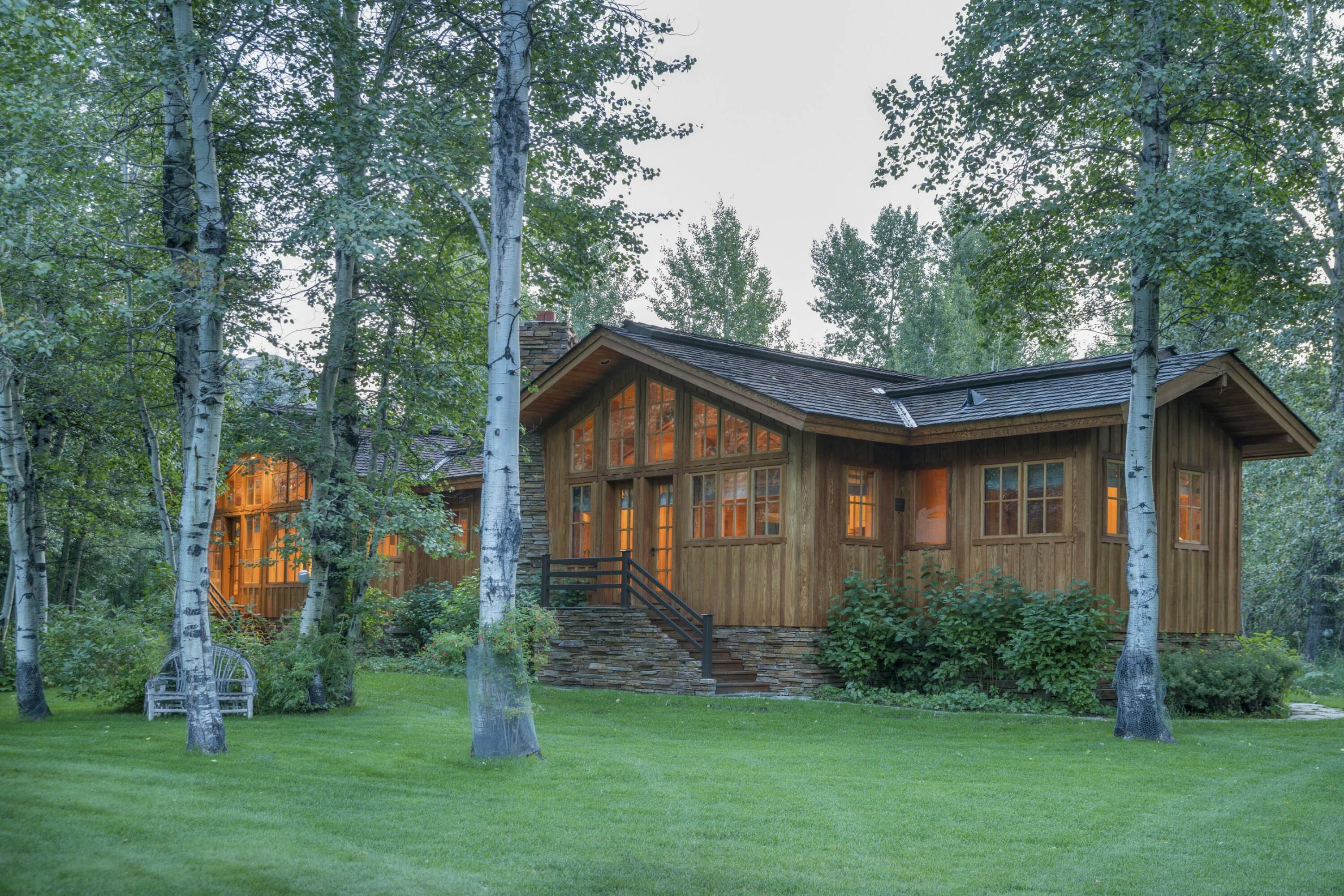 Blaine County, Idaho 83340, United States, 6 Bedrooms Bedrooms, ,10 BathroomsBathrooms,Residential,Active,10126