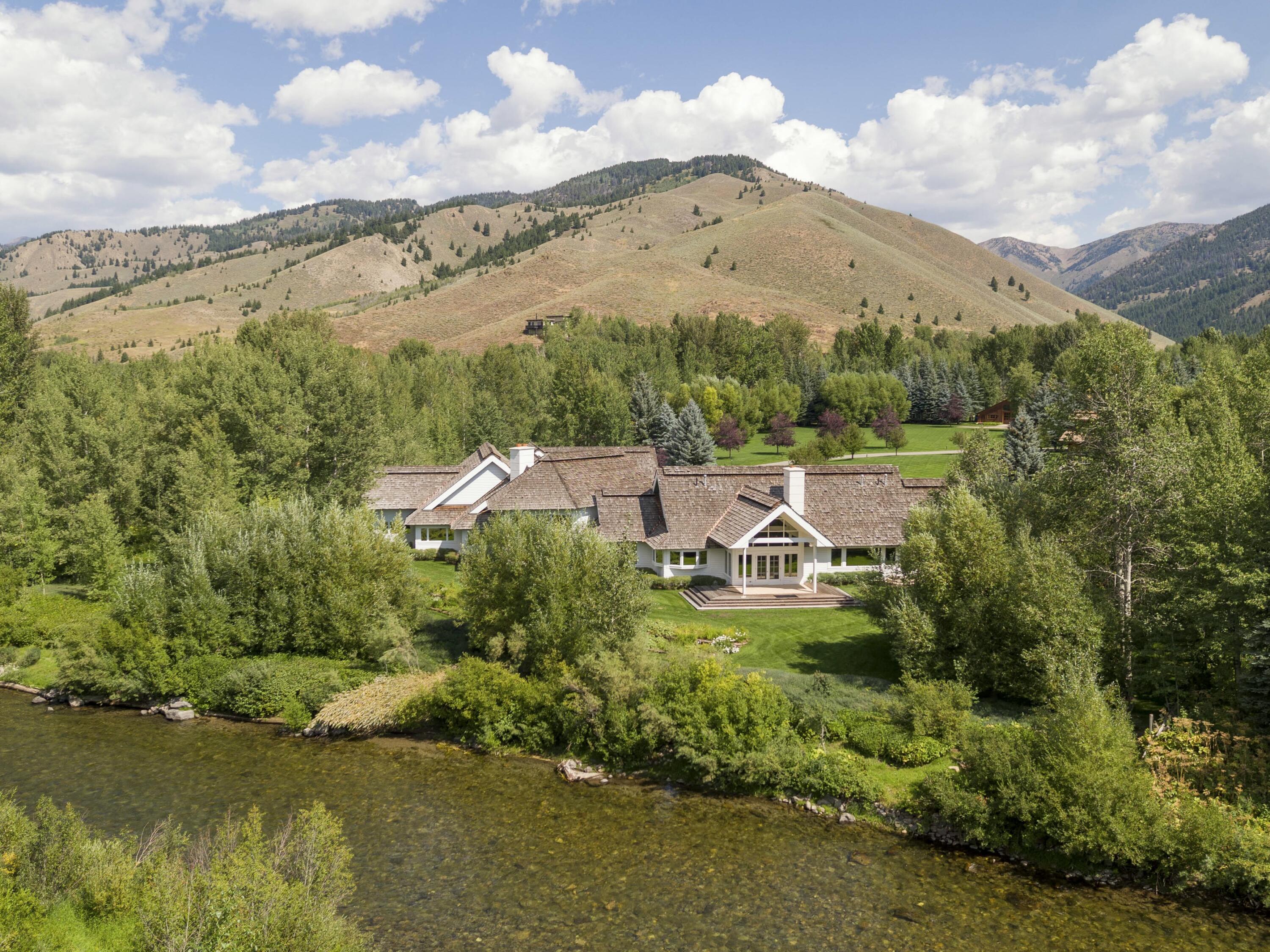 13460/64 HWY 75

                                                                             Blaine County                                

                                    , ID - $29,500,000