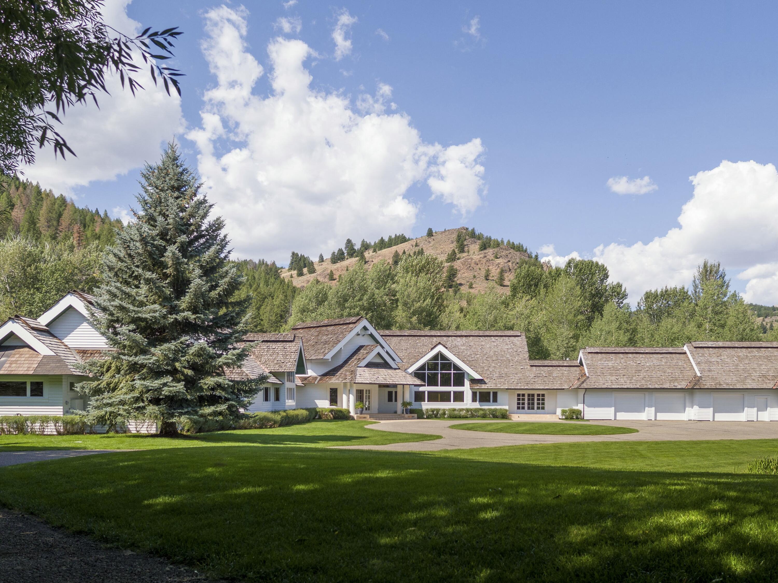 Blaine County, Idaho 83340, United States, 6 Bedrooms Bedrooms, ,10 BathroomsBathrooms,Residential,Active,10126