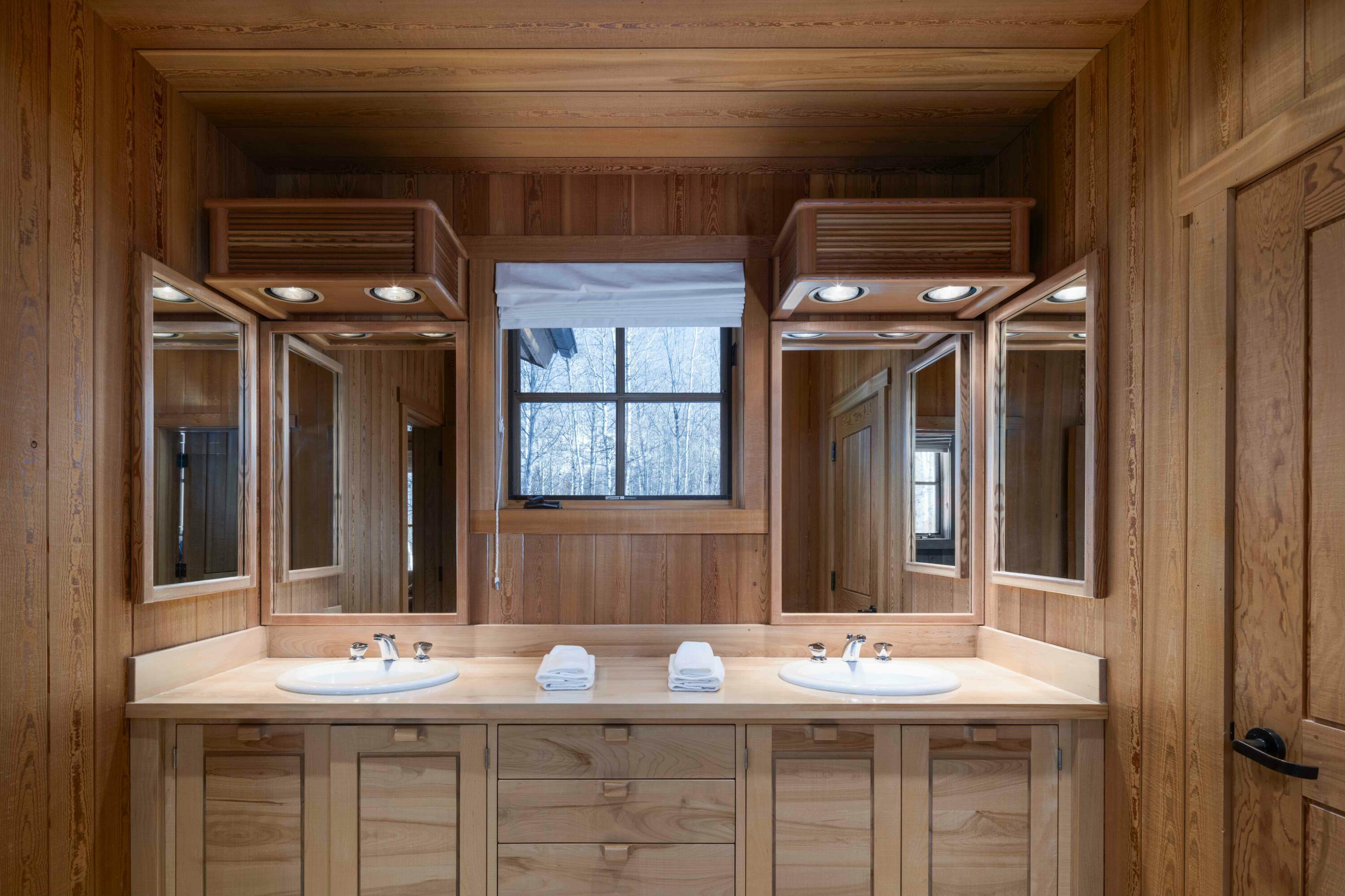 Blaine County, Idaho 83340, United States, 6 Bedrooms Bedrooms, ,10 BathroomsBathrooms,Residential,Active,10126