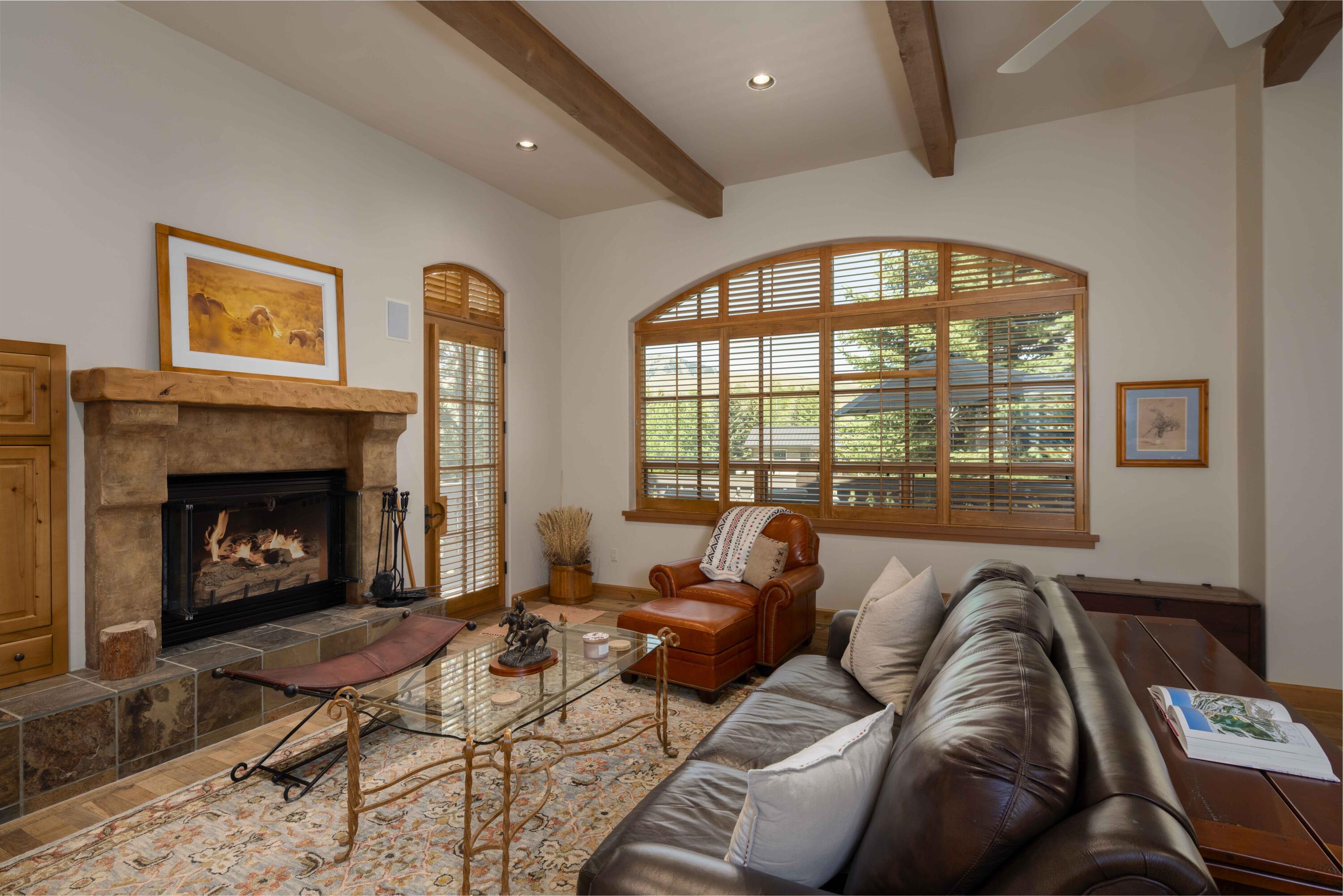 1 Sunpointe Villa - Interior - 18-Edit