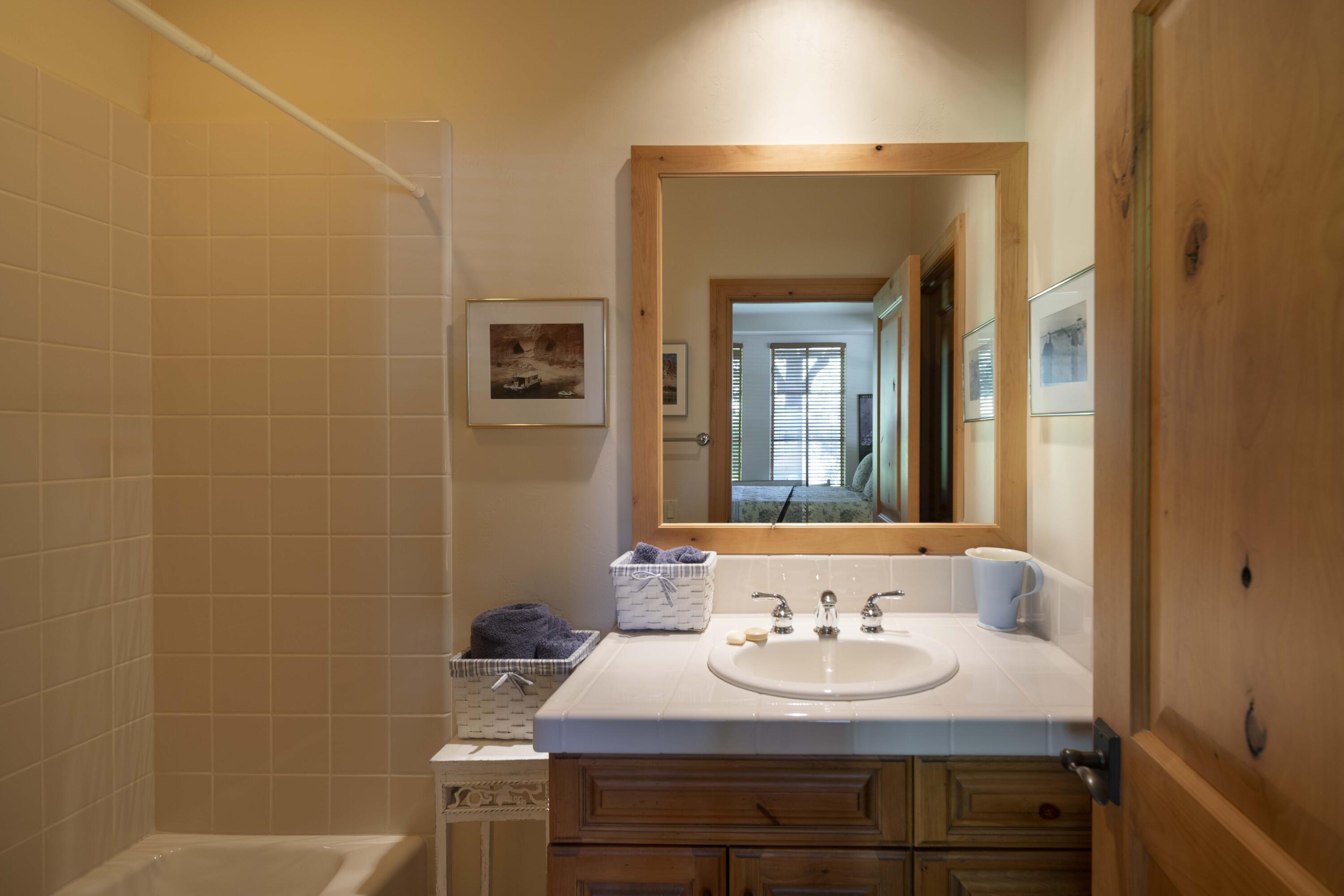 1 Sunpointe Villa - Interior - 72-Edit