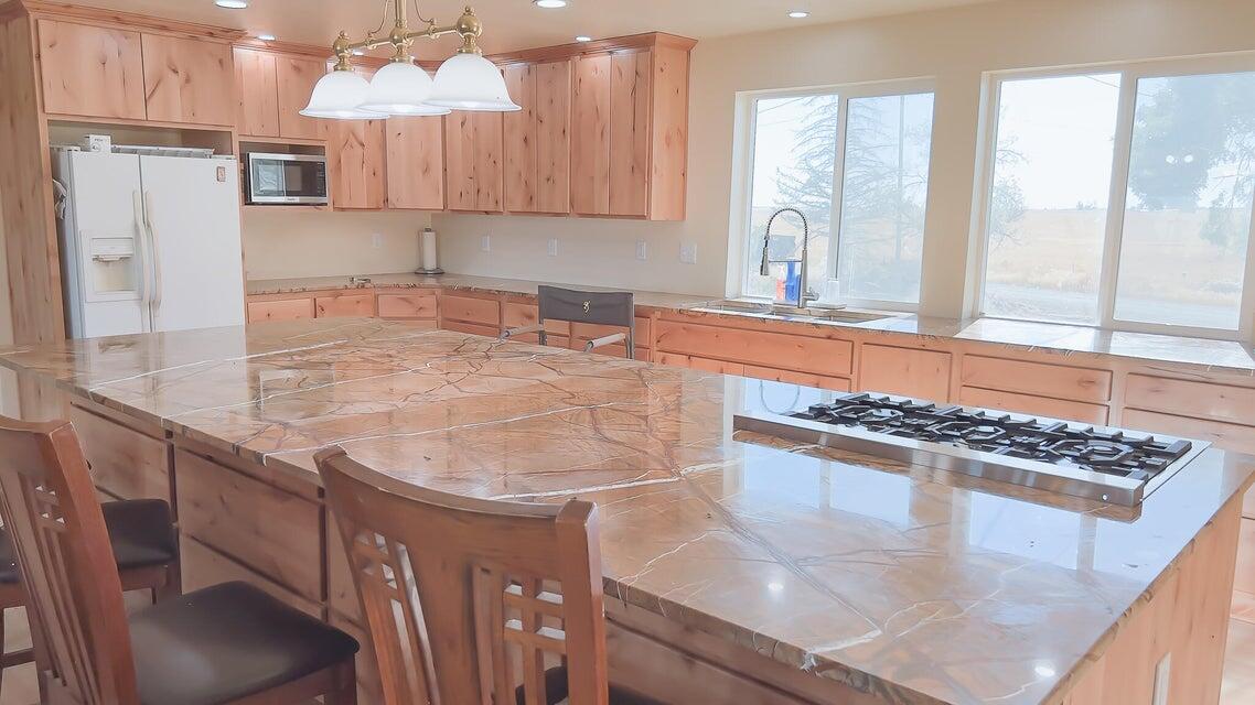 1094 E 1520, Richfield, Idaho image 7