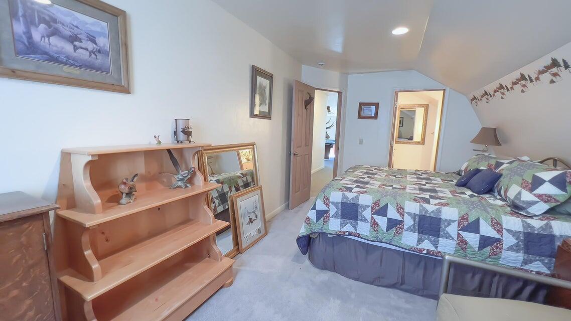 1094 E 1520, Richfield, Idaho image 25