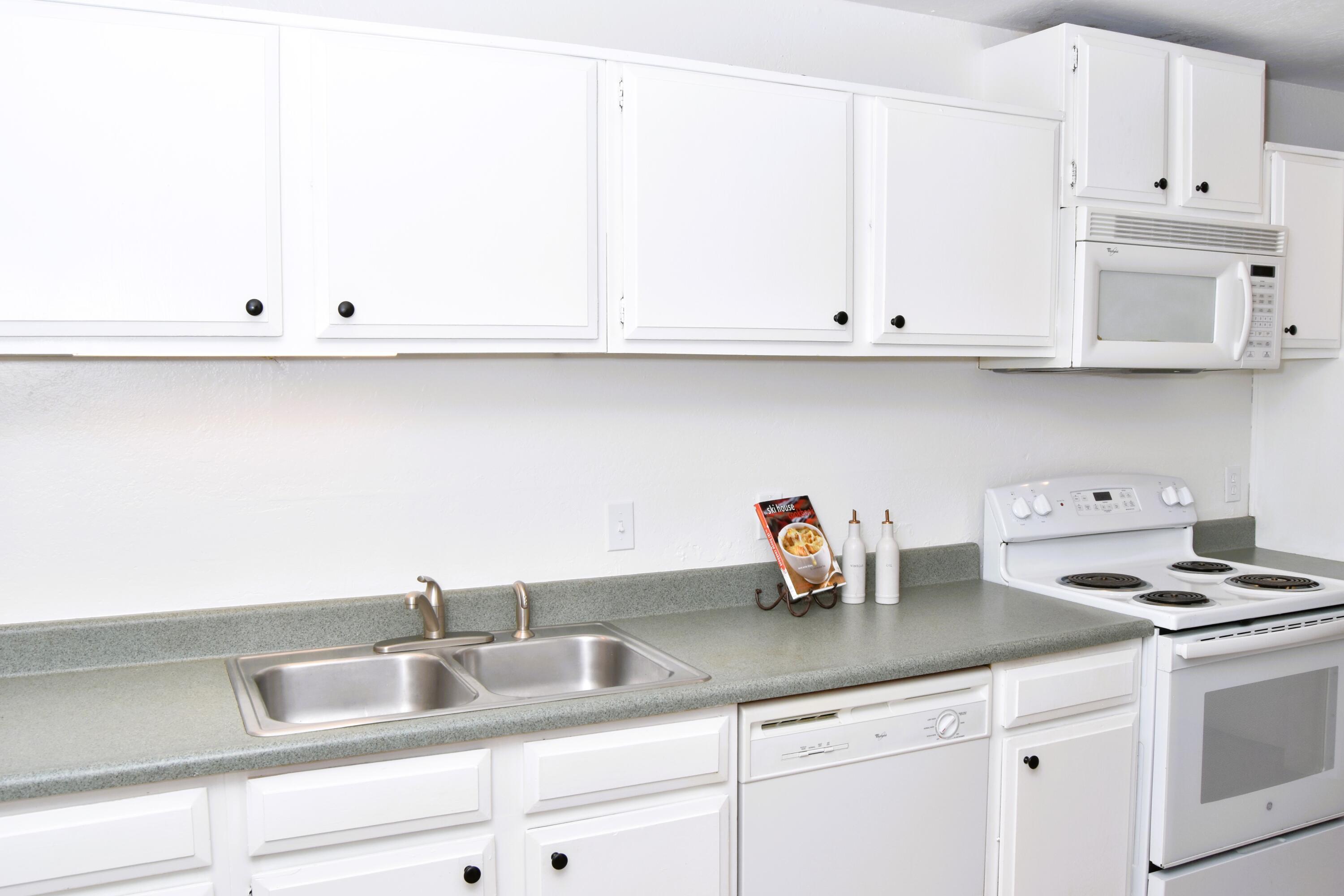 Ketchum, Idaho 83340, United States, 1 Bedroom Bedrooms, ,1 BathroomBathrooms,Residential,Active,171358