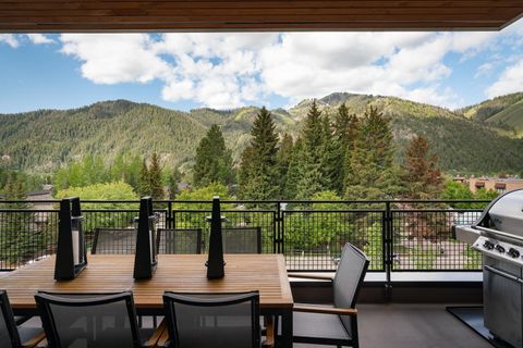 Photo of 151 S Main St #409, Ketchum, ID 83340 (MLS # 25-332970)