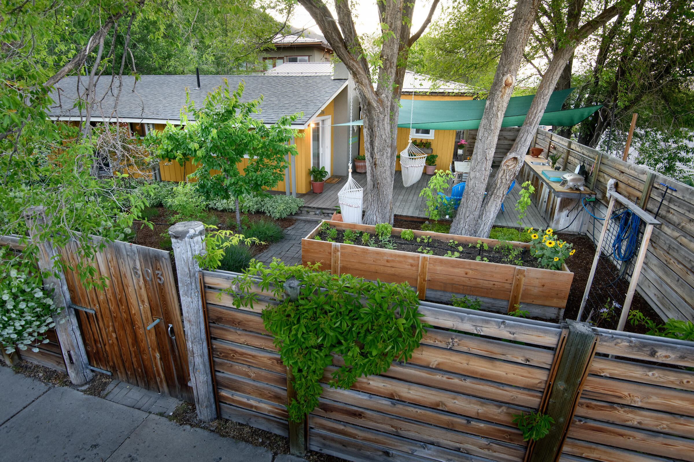 Hailey, Idaho 83333, United States, 2 Bedrooms Bedrooms, ,1 BathroomBathrooms,Residential,Active,160160