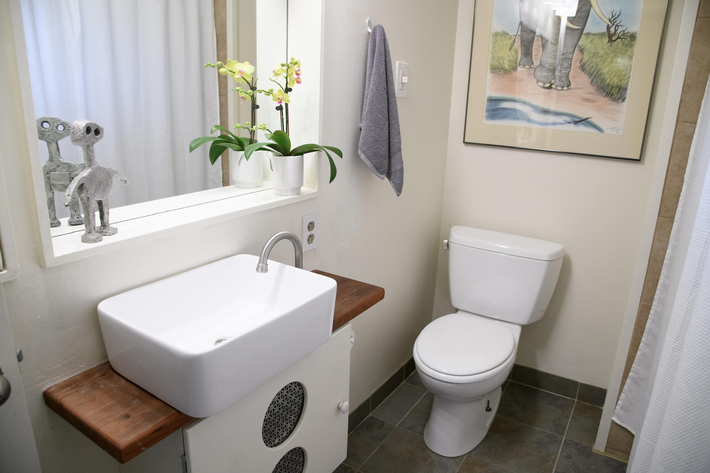 Hailey, Idaho 83333, United States, 2 Bedrooms Bedrooms, ,1 BathroomBathrooms,Residential,Active,160160