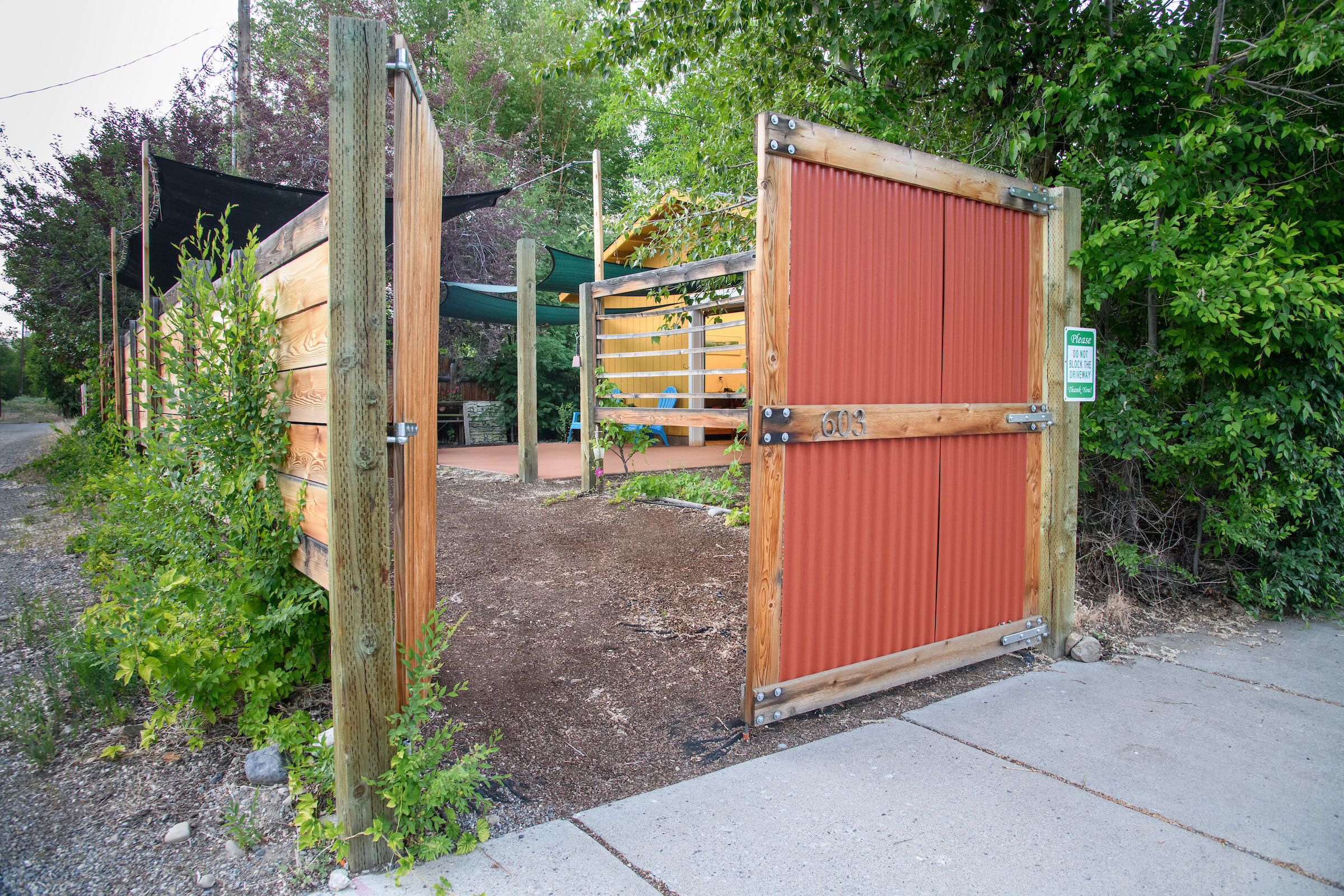 Hailey, Idaho 83333, United States, 2 Bedrooms Bedrooms, ,1 BathroomBathrooms,Residential,Active,160160