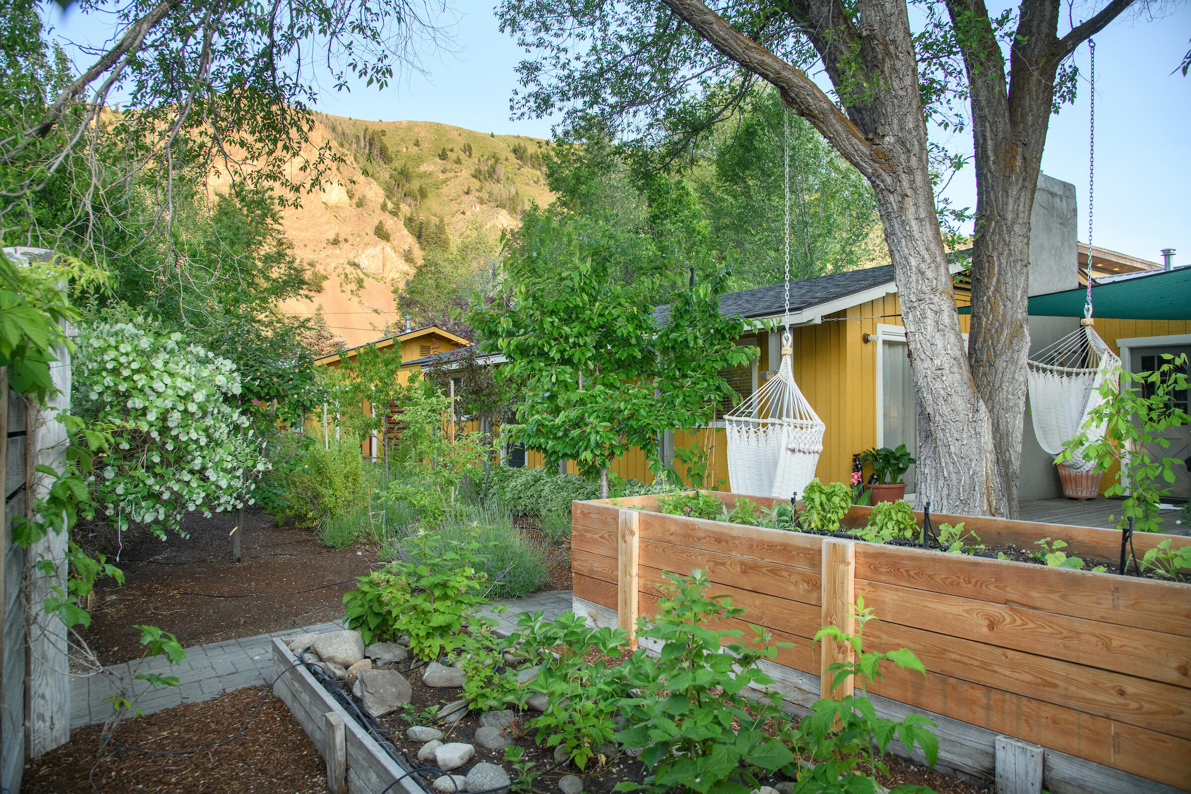 Hailey, Idaho 83333, United States, 2 Bedrooms Bedrooms, ,1 BathroomBathrooms,Residential,Active,160160