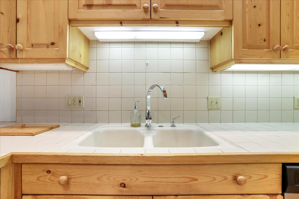 Double sink and new faucet
