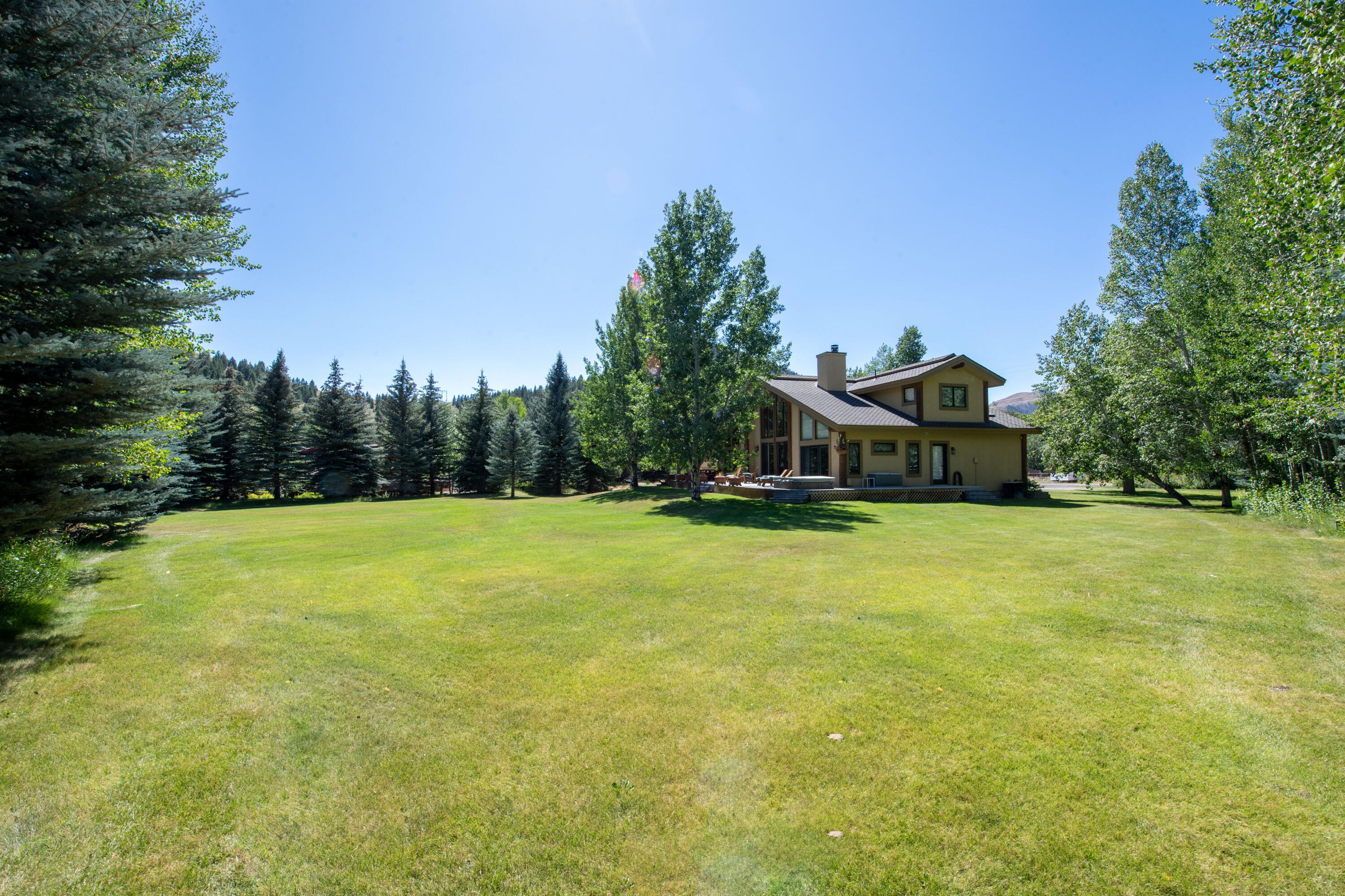 Blaine County, Idaho 83333, United States, 3 Bedrooms Bedrooms, ,3 BathroomsBathrooms,Residential,Active,198699