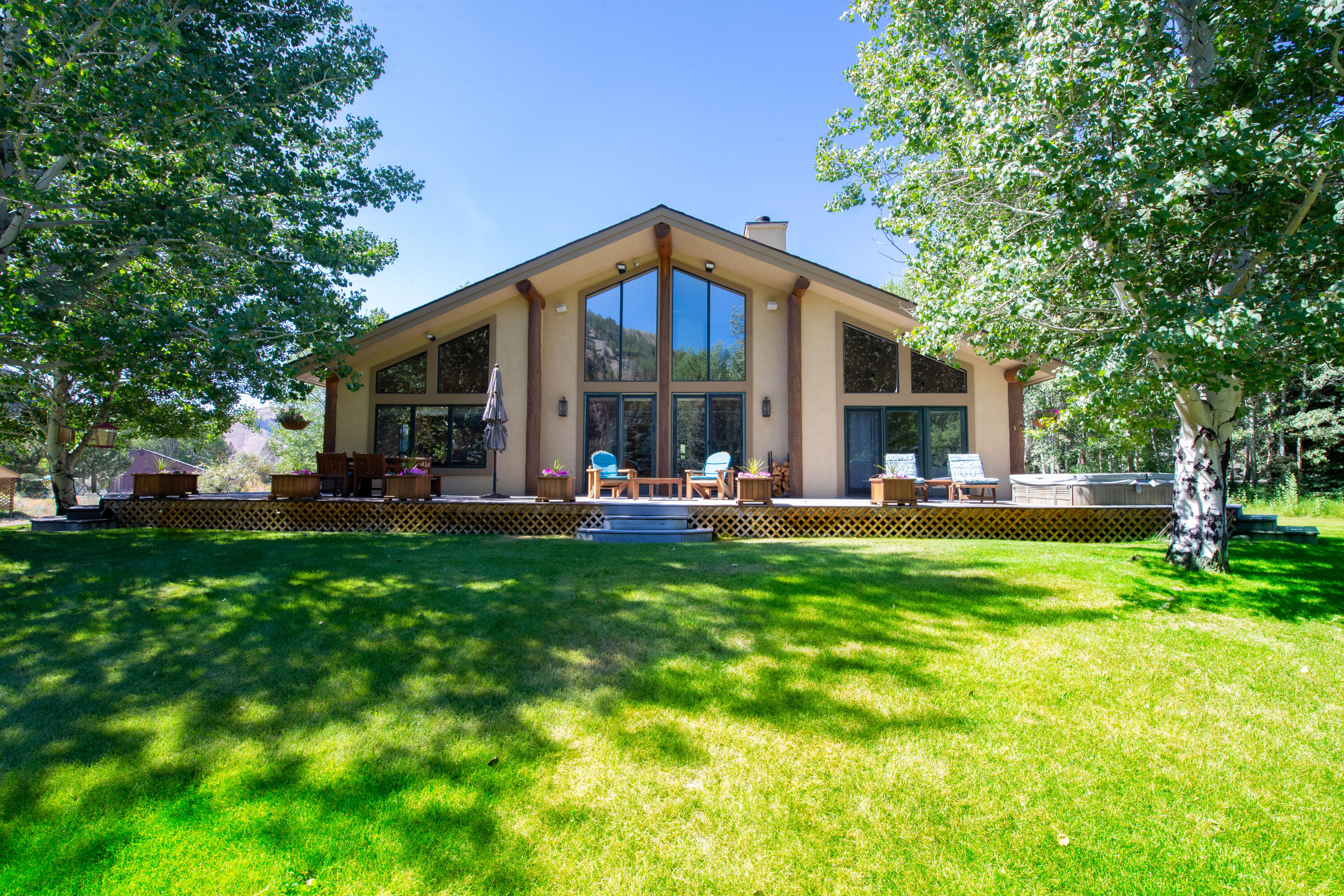 Blaine County, Idaho 83333, United States, 3 Bedrooms Bedrooms, ,3 BathroomsBathrooms,Residential,Active,198699