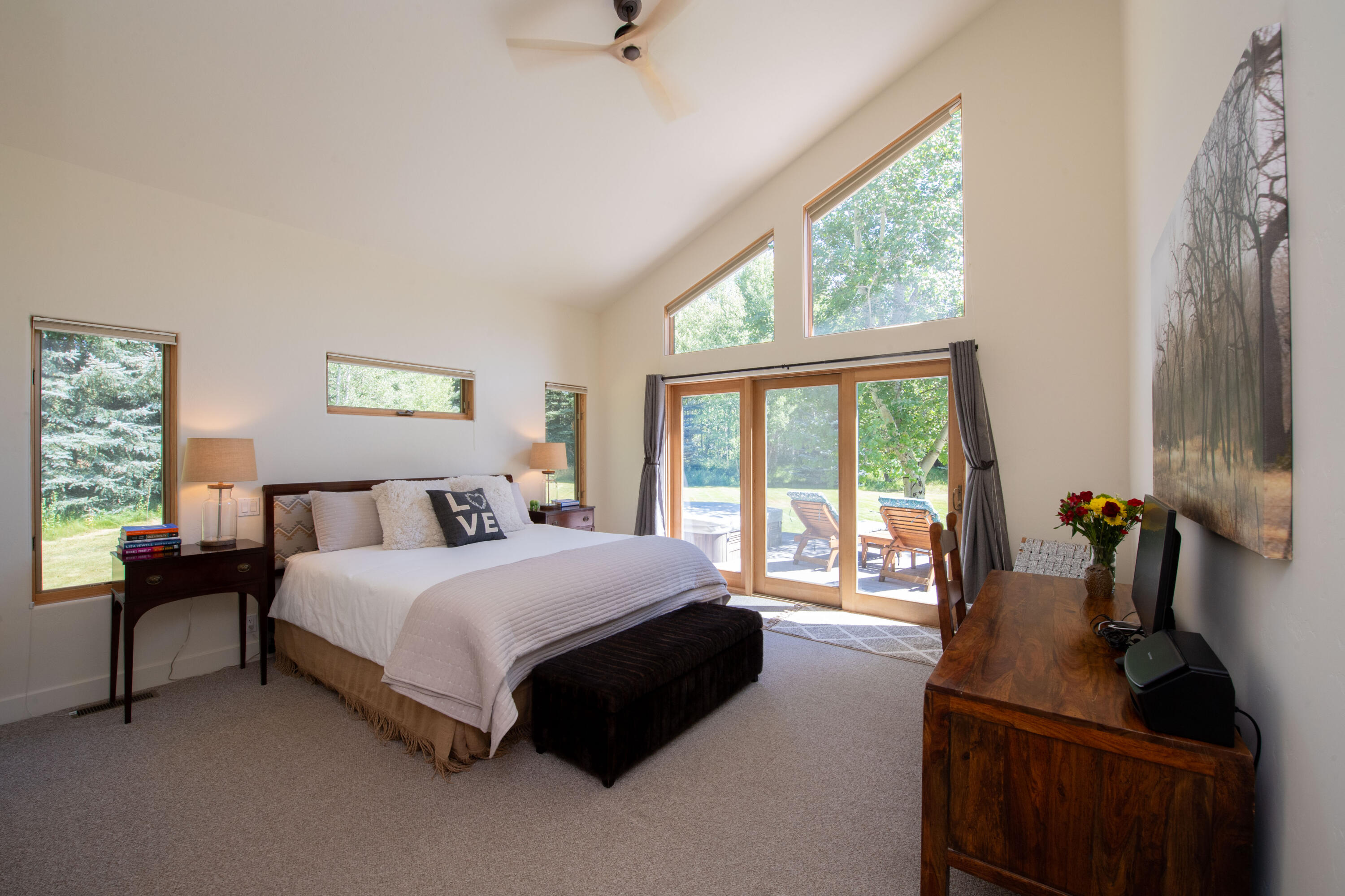 Blaine County, Idaho 83333, United States, 3 Bedrooms Bedrooms, ,3 BathroomsBathrooms,Residential,Active,198699