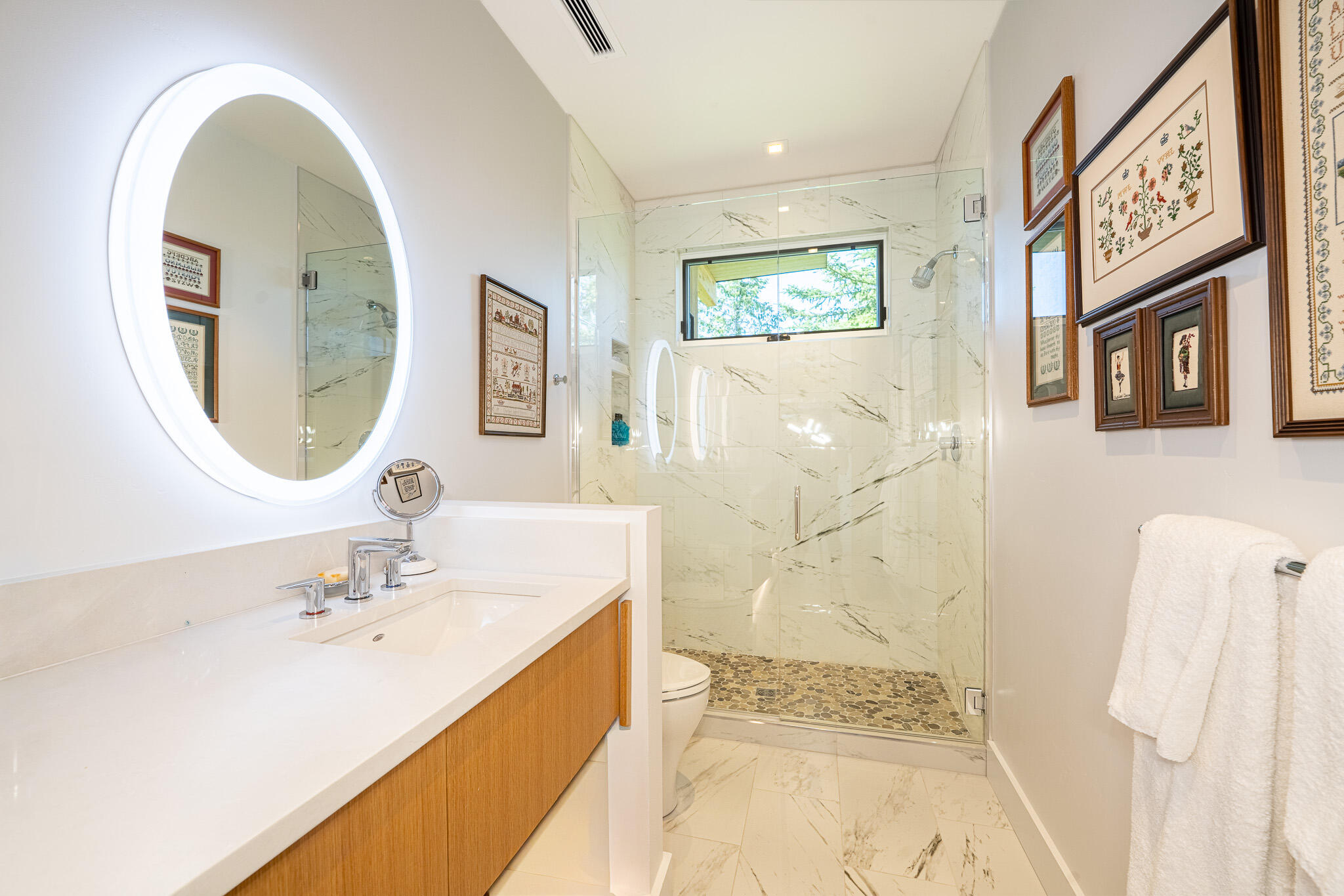 Custom built in 2021 with a recent addition off of the primary suite; – image 23