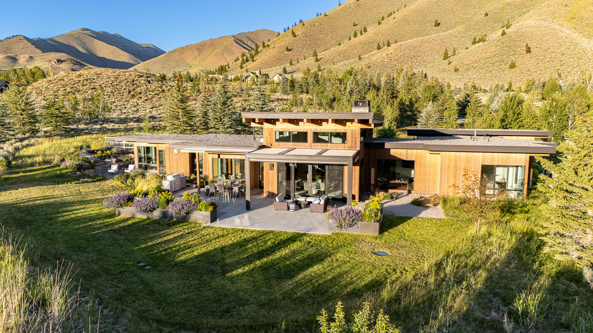 Custom built in 2021 with a recent addition off of the primary suite; – image 40