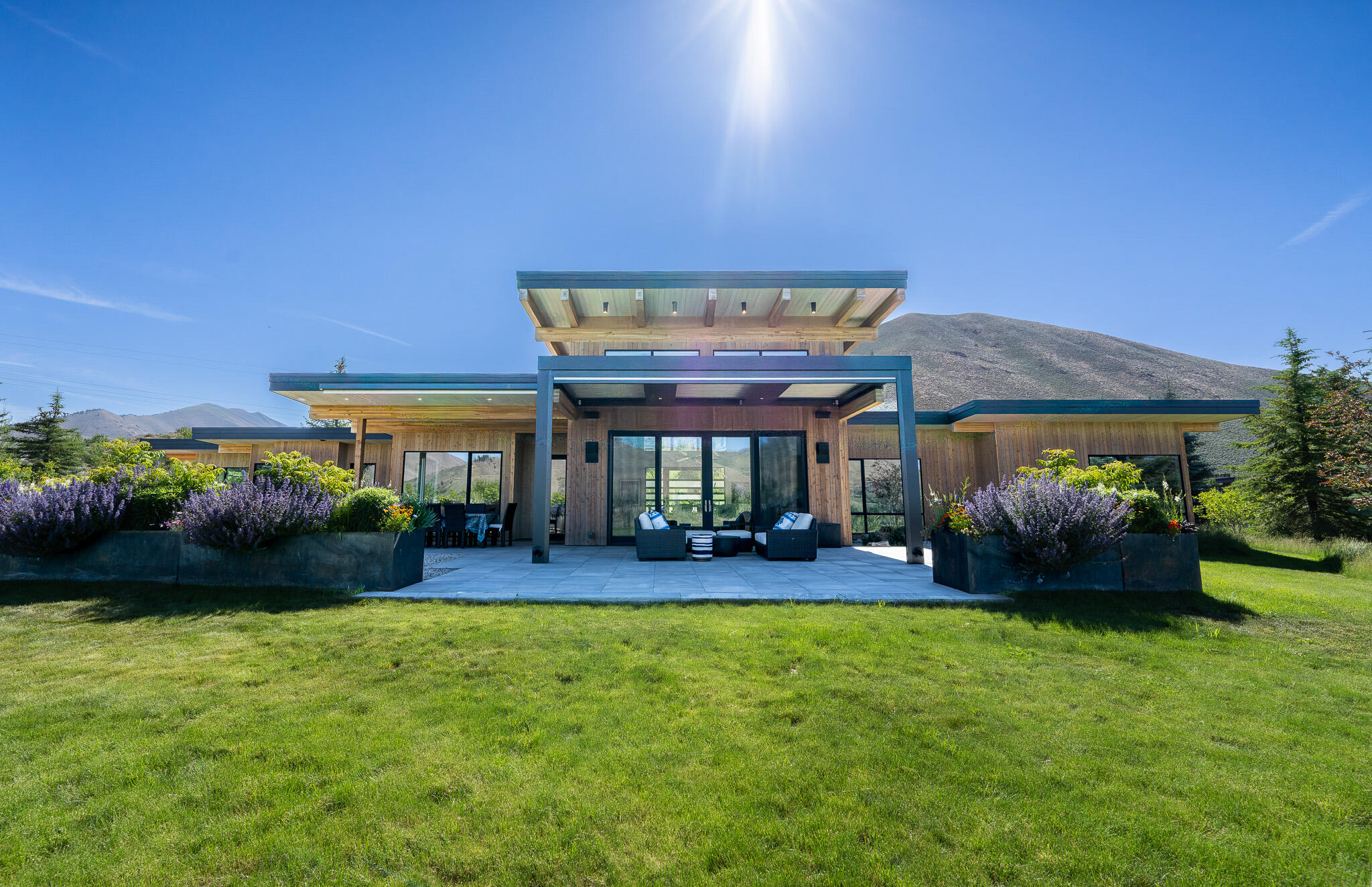 Custom built in 2021 with a recent addition off of the primary suite; – image 31