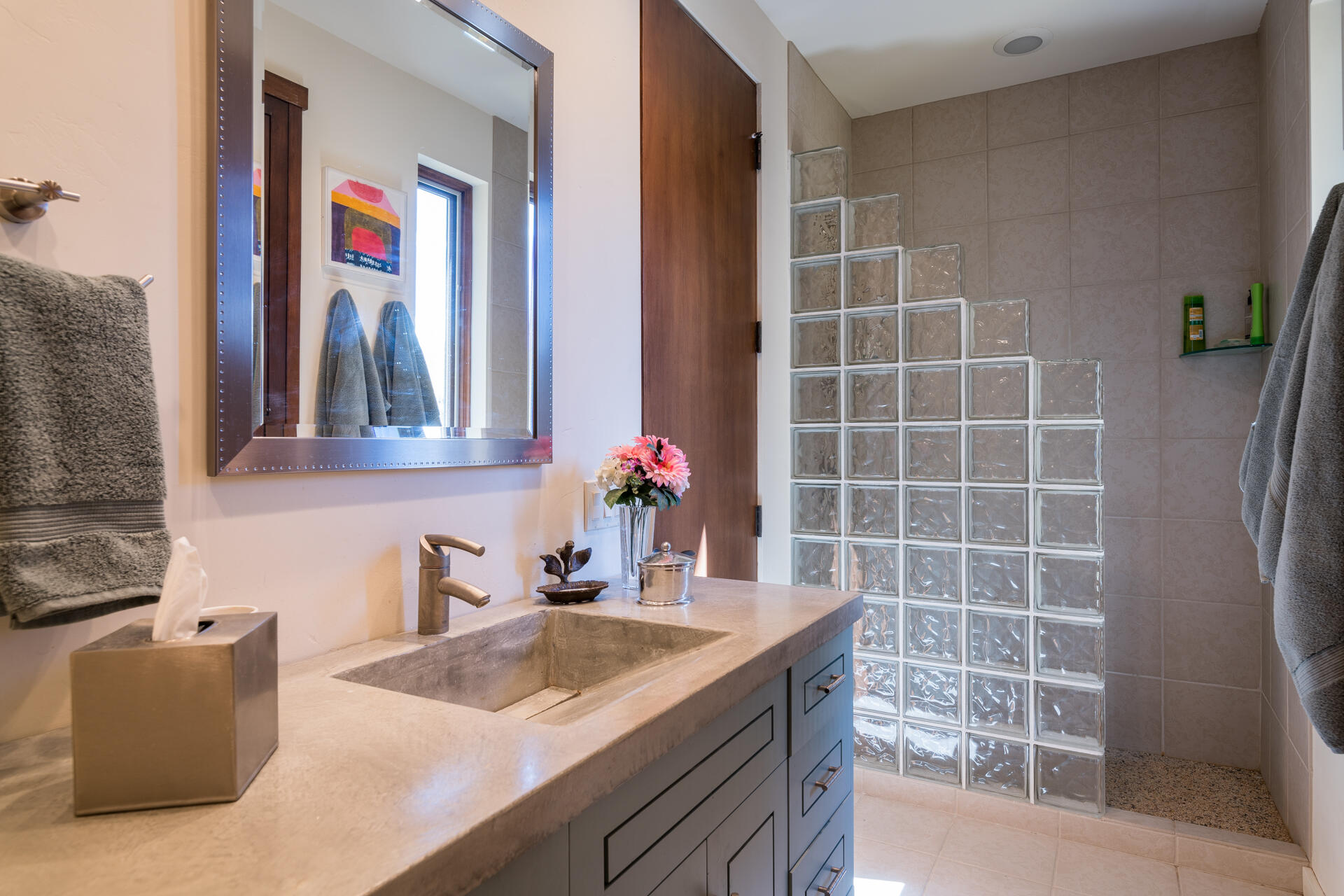 Ensuite of 2nd bedroom