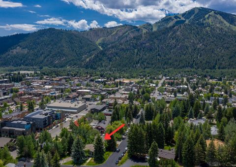 Vacant Land For Sale - 560 E 6th St<br/> Ketchum, ID 83340