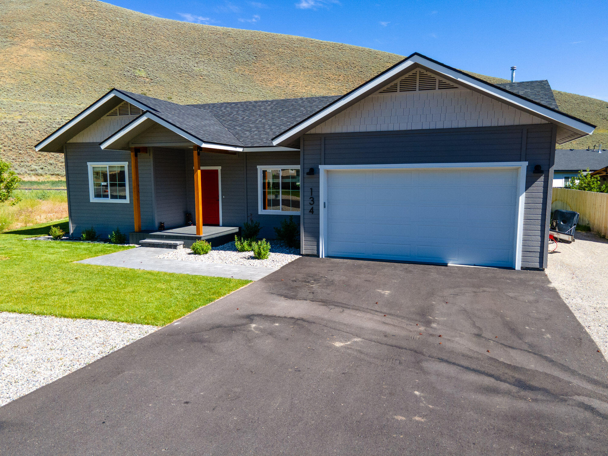 134 Cowcatcher Loop, Bellevue, Idaho image 1