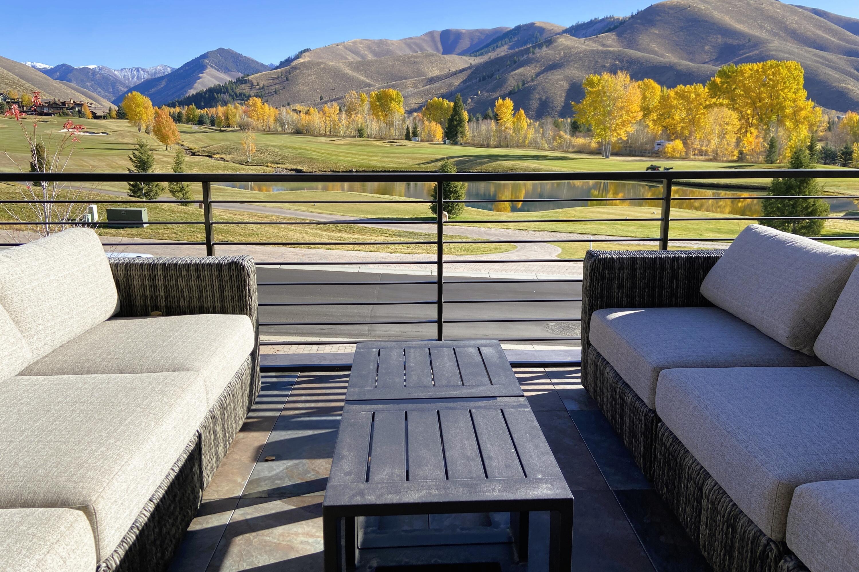 Sun Valley, Idaho 83353, United States, 4 Bedrooms Bedrooms, ,5 BathroomsBathrooms,Residential,Pending,37133