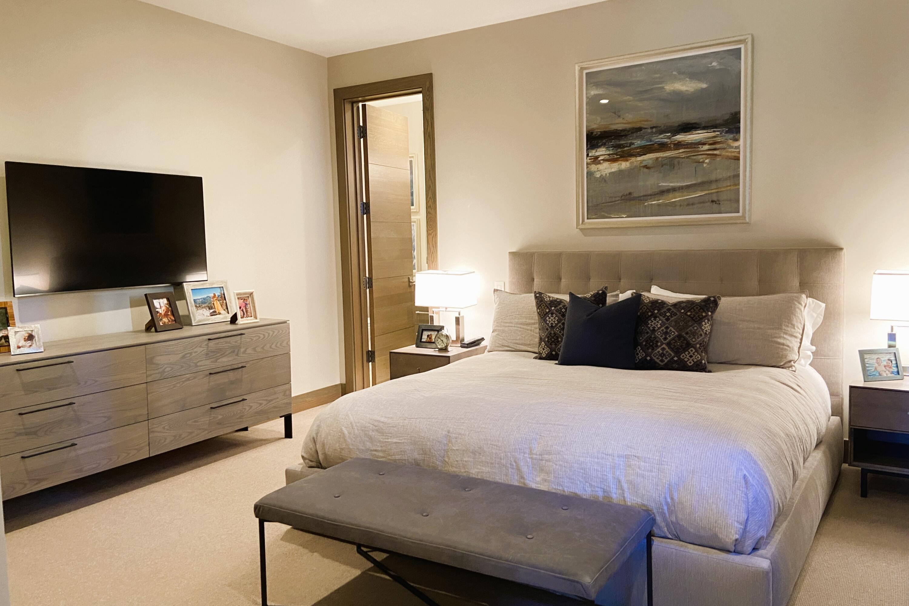 Sun Valley, Idaho 83353, United States, 4 Bedrooms Bedrooms, ,5 BathroomsBathrooms,Residential,Pending,37133