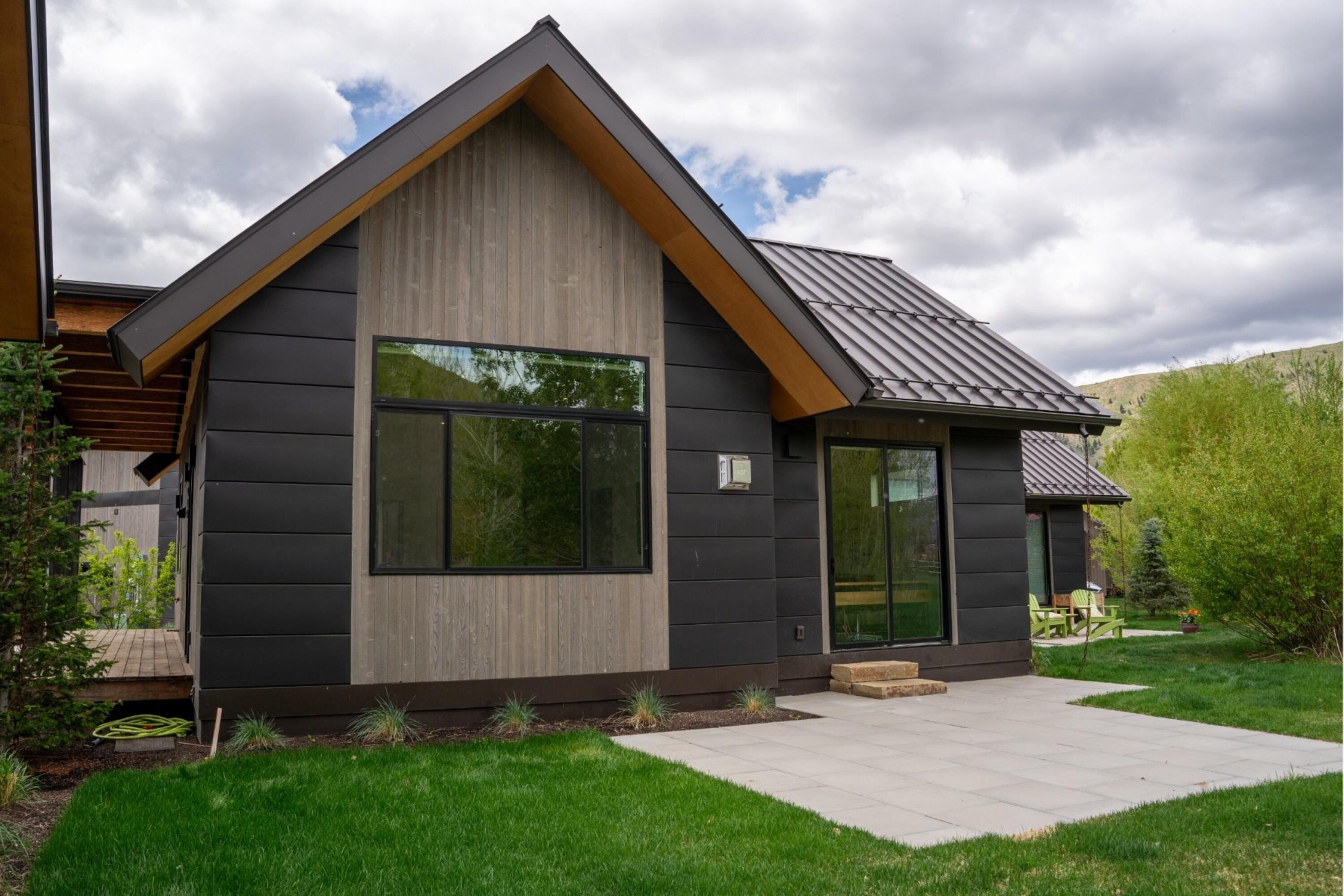 999 Cutters Dr, Hailey, Idaho image 4