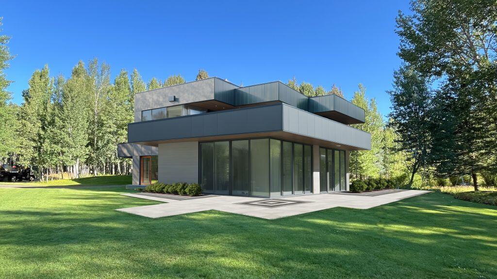 Blaine County, Idaho 83340, United States, 4 Bedrooms Bedrooms, ,5 BathroomsBathrooms,Residential,Active,119021