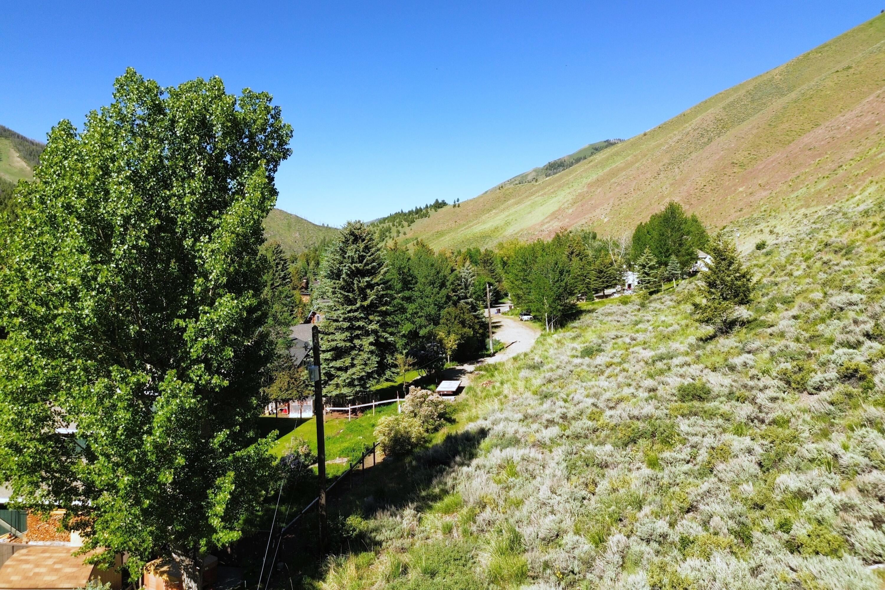 219 Hillside Dr, Ketchum, Idaho image 10