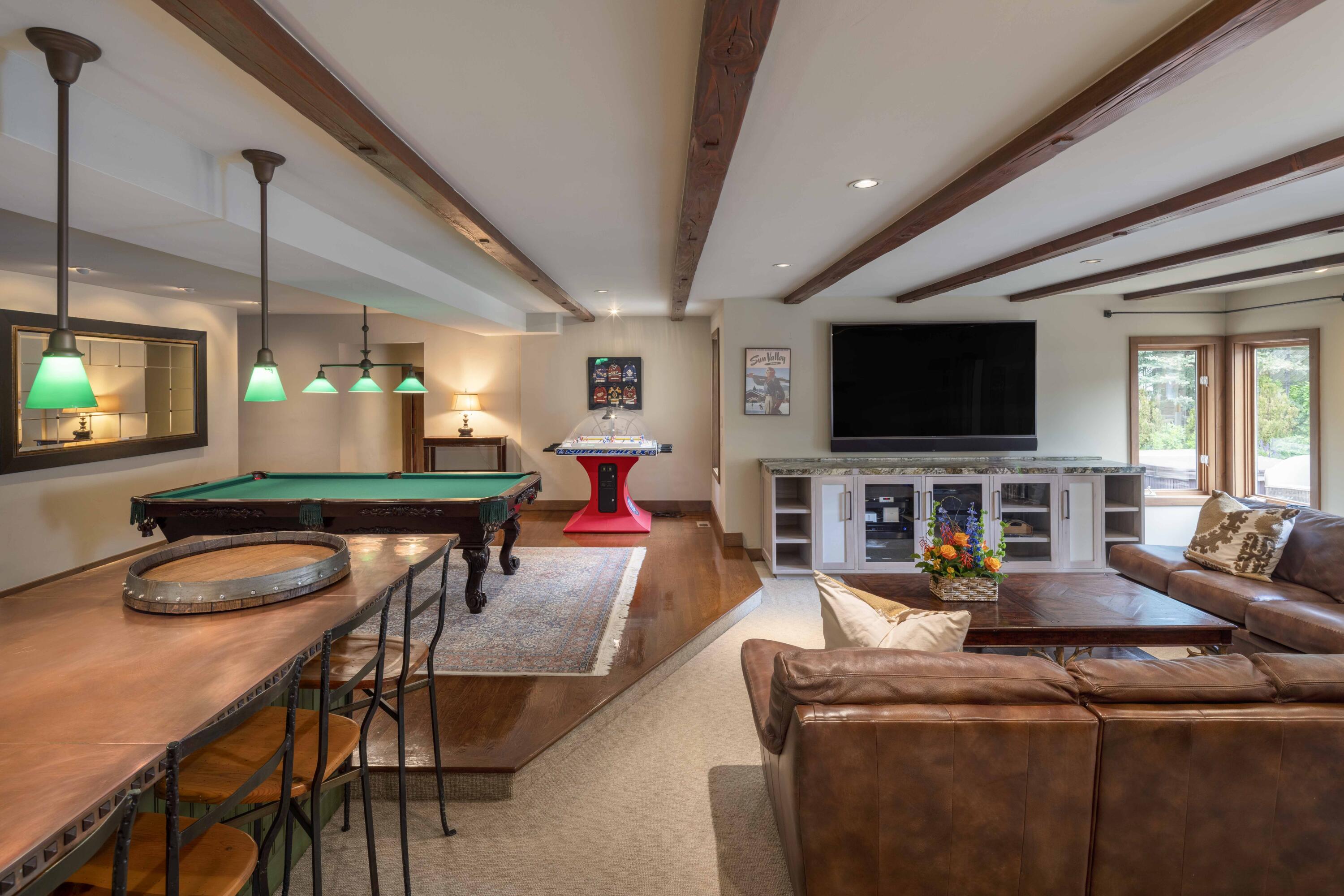 Blaine County, Idaho 83340, United States, 5 Bedrooms Bedrooms, ,7 BathroomsBathrooms,Residential,Active,152989