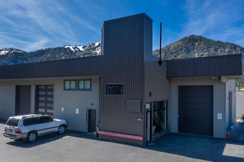 Photo of 471 E 10th St #B1, Ketchum, ID 83340 (MLS # 26-334434)