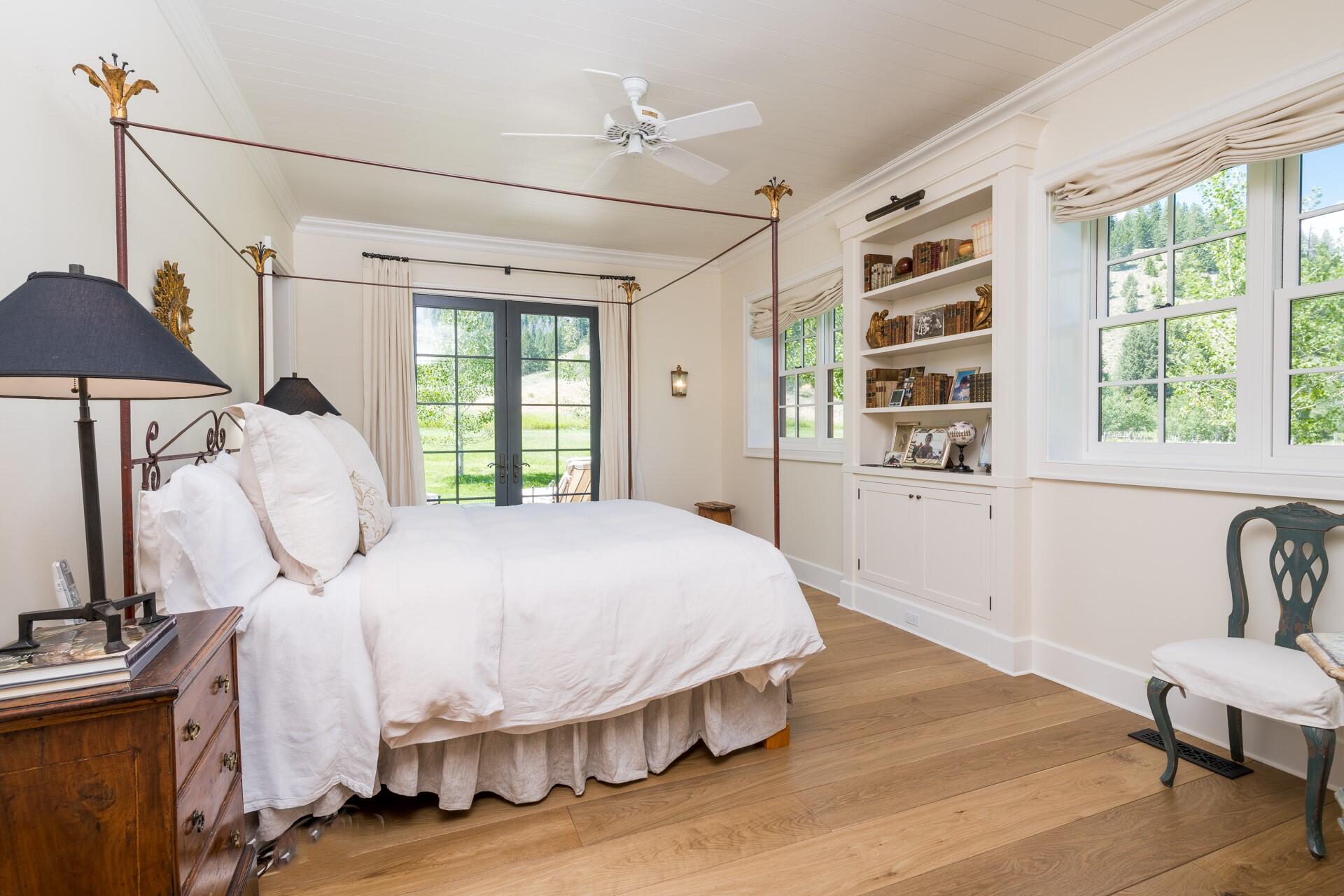 Blaine County, Idaho 83340, United States, 5 Bedrooms Bedrooms, ,5 BathroomsBathrooms,Residential,Pending,71107