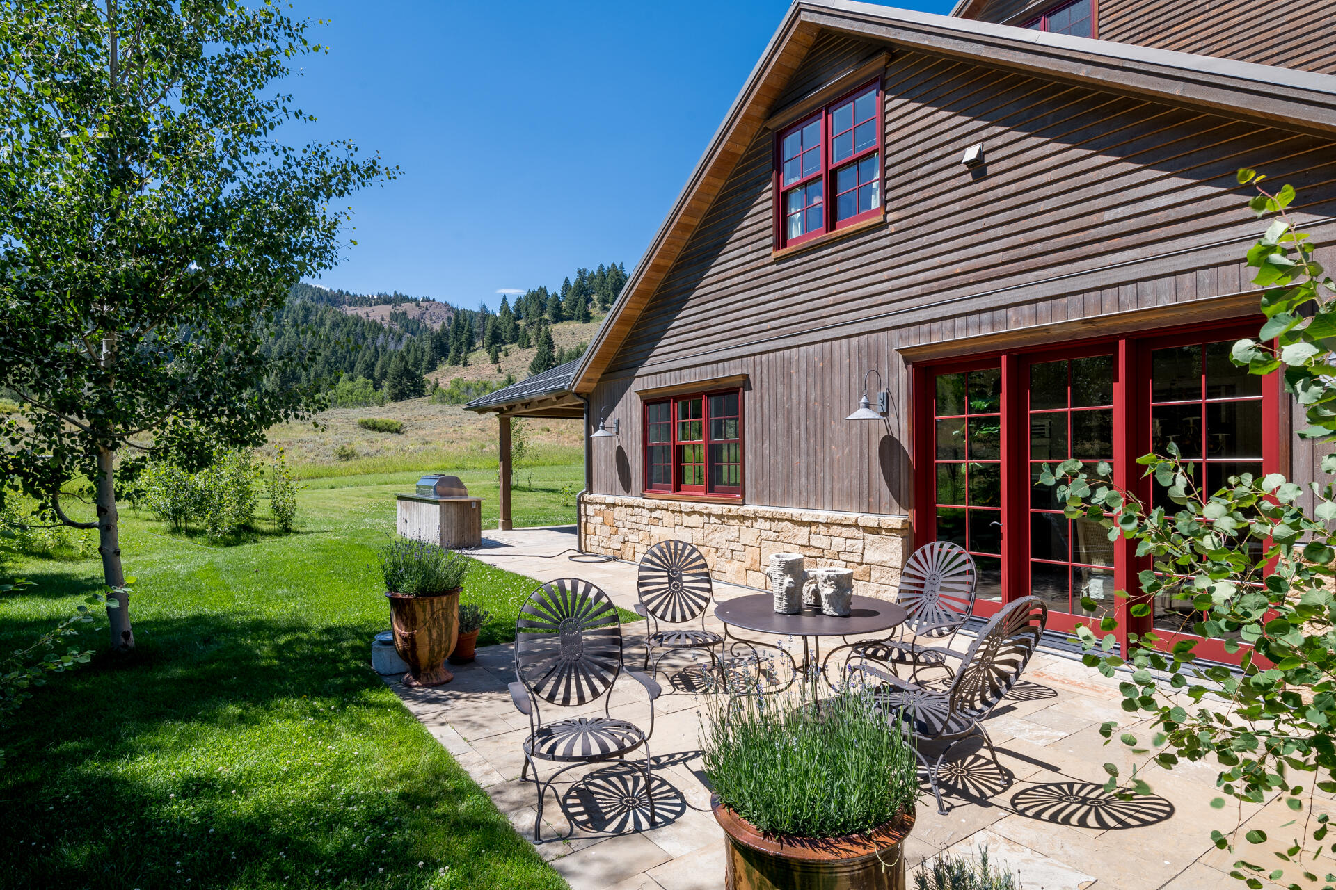 Blaine County, Idaho 83340, United States, 5 Bedrooms Bedrooms, ,5 BathroomsBathrooms,Residential,Pending,71107