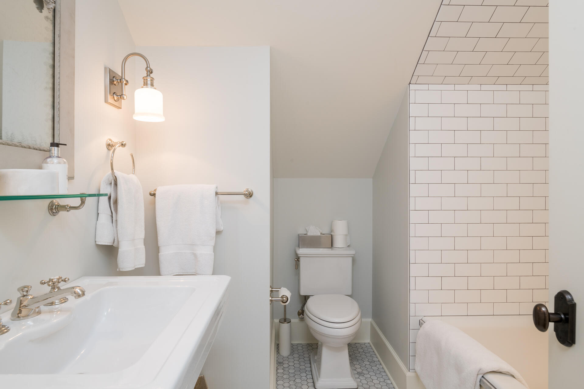 Blaine County, Idaho 83340, United States, 5 Bedrooms Bedrooms, ,5 BathroomsBathrooms,Residential,Pending,71107