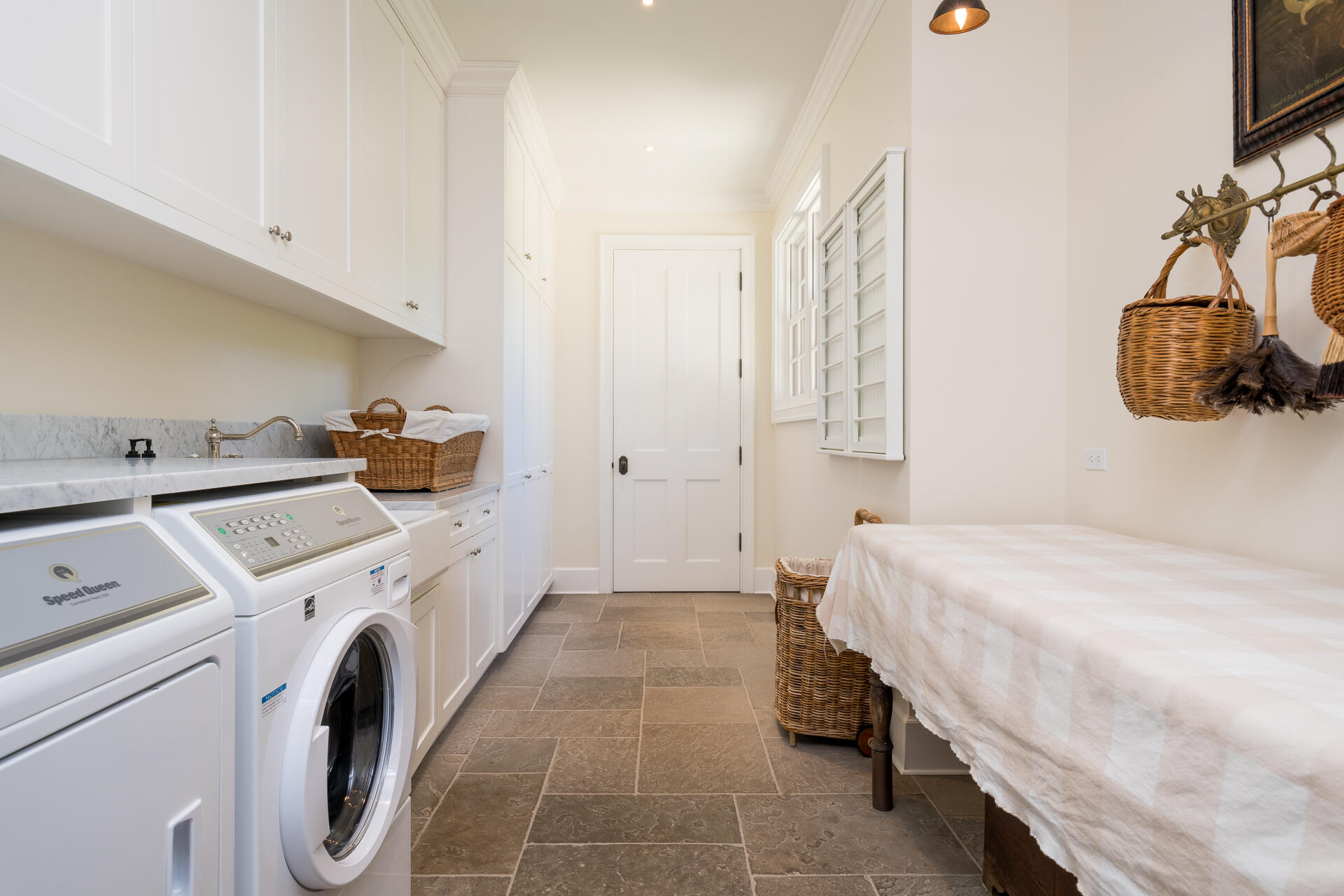 Blaine County, Idaho 83340, United States, 5 Bedrooms Bedrooms, ,5 BathroomsBathrooms,Residential,Pending,71107