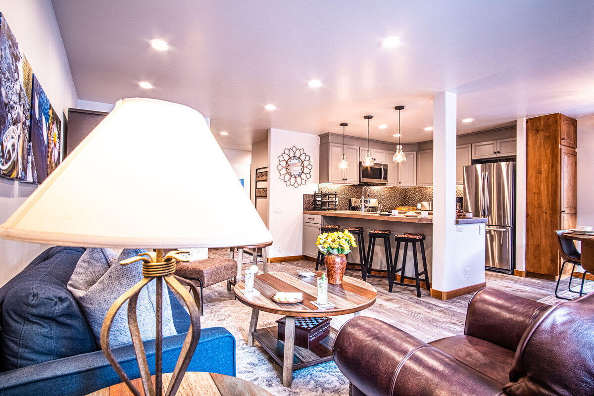 340 W River St #123, Ketchum, Idaho image 3