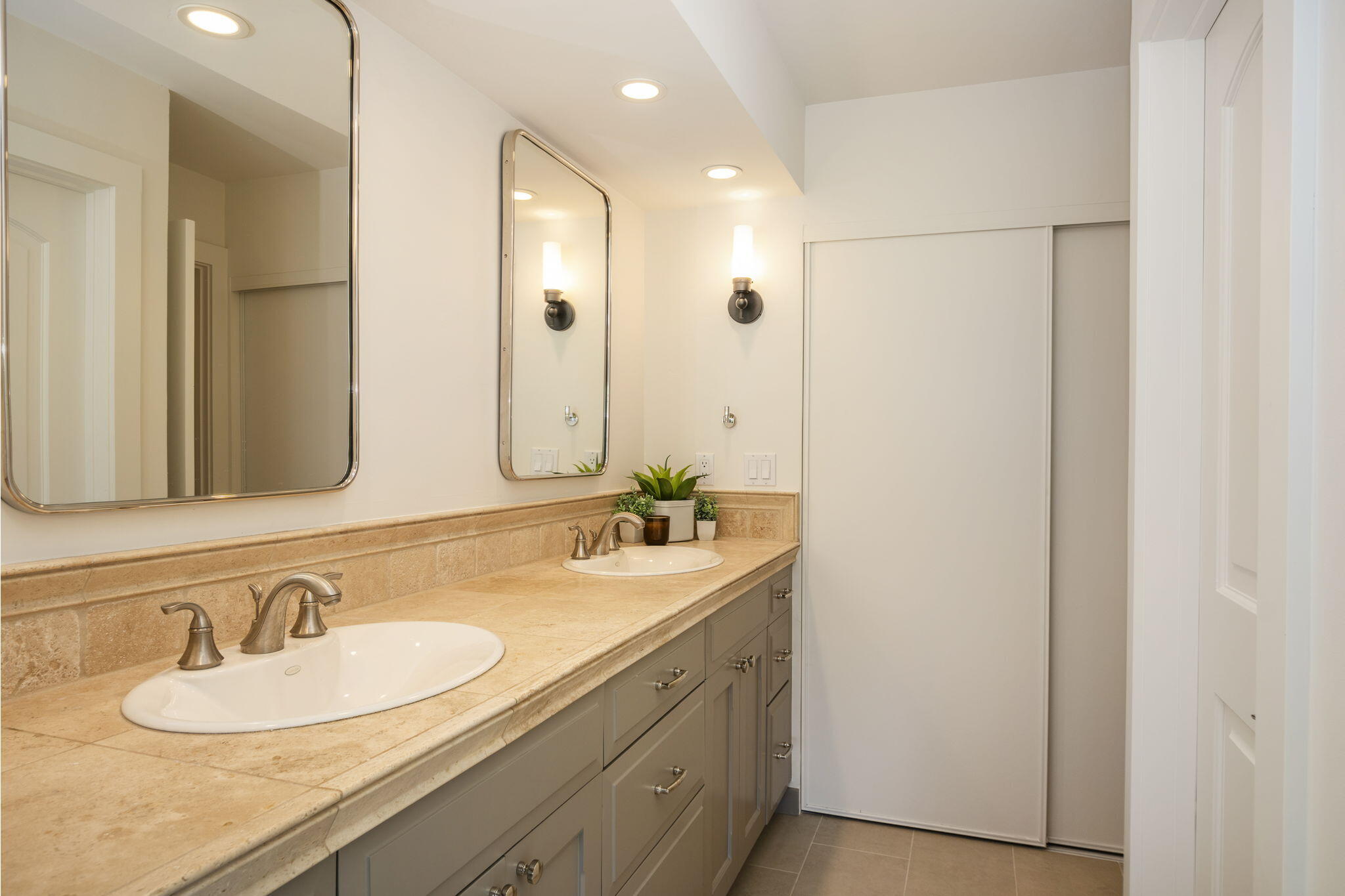 Sun Valley, Idaho 83353, United States, 3 Bedrooms Bedrooms, ,3 BathroomsBathrooms,Residential,Active,136296