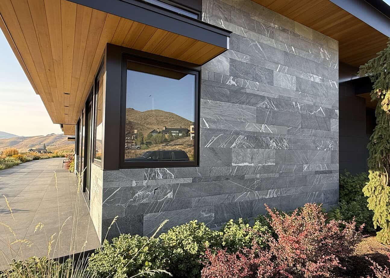 Ocean Pearl Sawn Flagstone