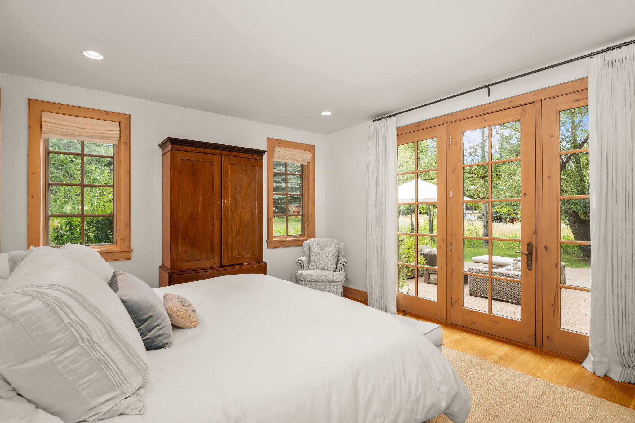 Main Floor Bedroom 2