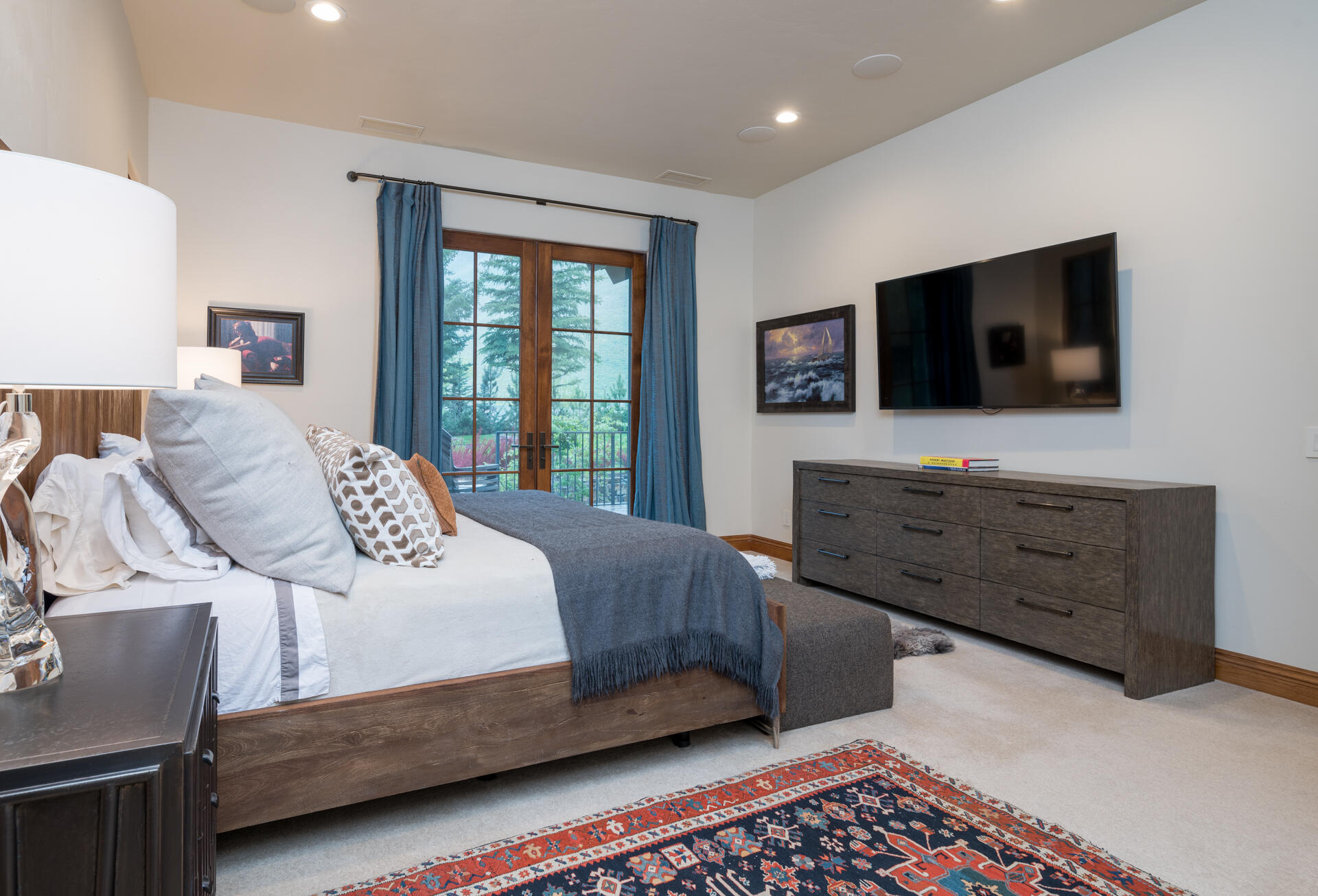 Ketchum, Idaho 83340, United States, 4 Bedrooms Bedrooms, ,5 BathroomsBathrooms,Residential,Pending,72593