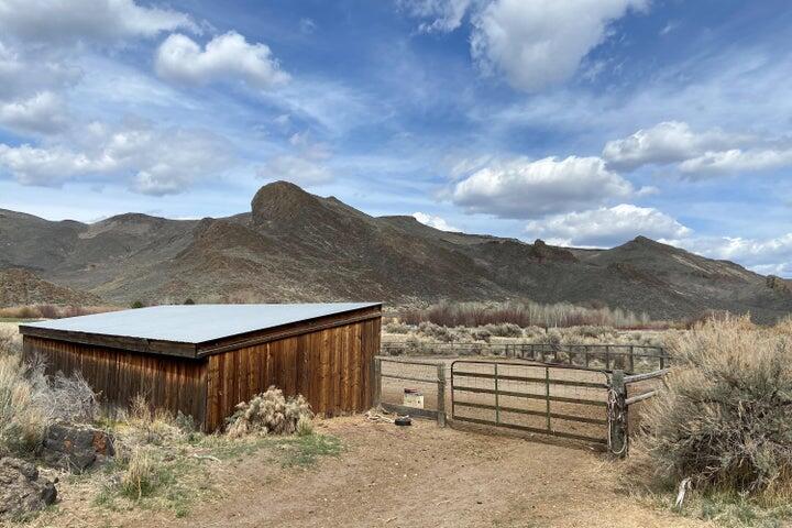 Blaine County, Idaho 83313, United States, 1 Bedroom Bedrooms, ,1 BathroomBathrooms,Residential,Pending,42098