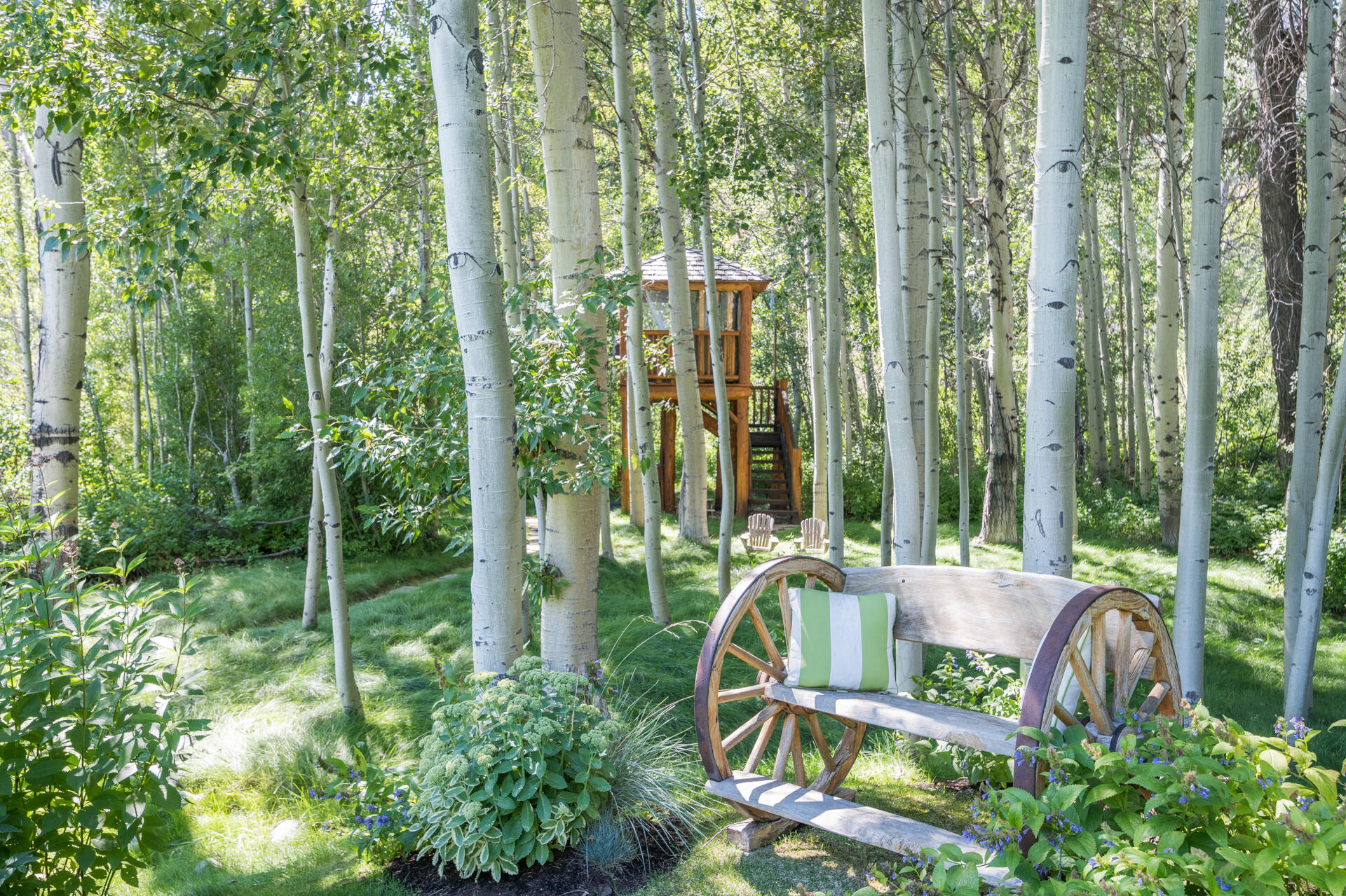 Blaine County, Idaho 83340, United States, 3 Bedrooms Bedrooms, ,3 BathroomsBathrooms,Residential,Active,256551