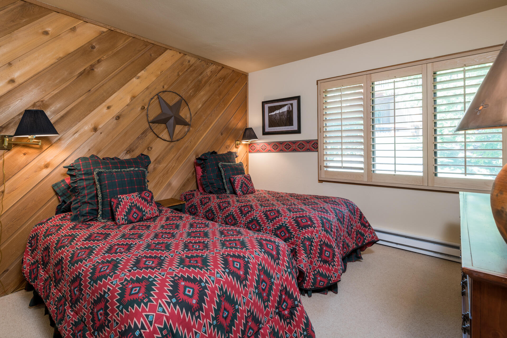 Guest Bedroom 1