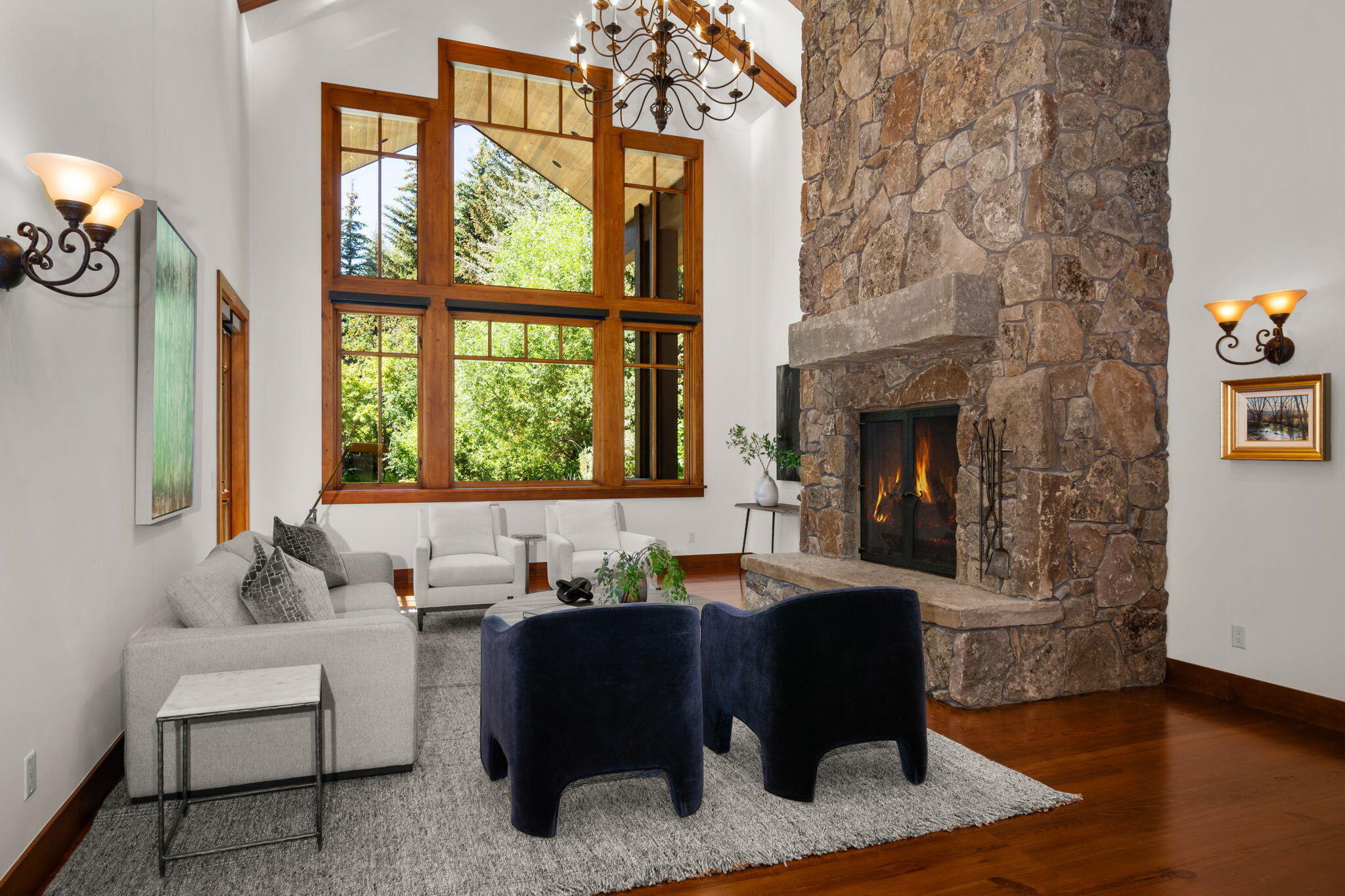 Ketchum, Idaho 83340, United States, 4 Bedrooms Bedrooms, ,5 BathroomsBathrooms,Residential,Active,191232