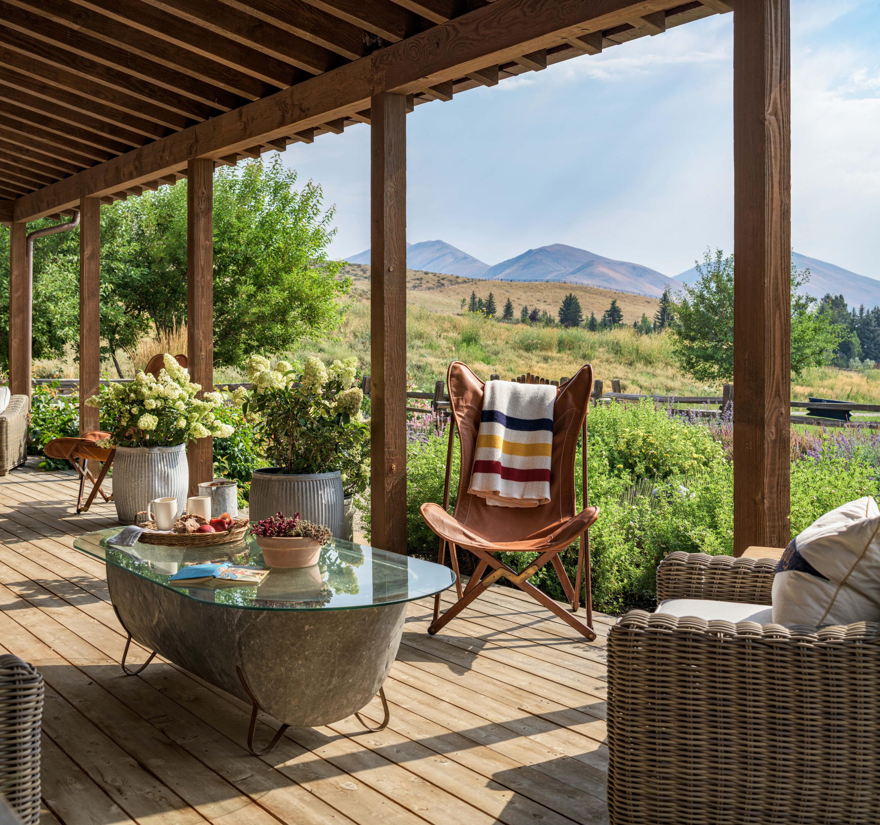 110 & 120 Lees Gulch Rd, Bellevue, Idaho image 2