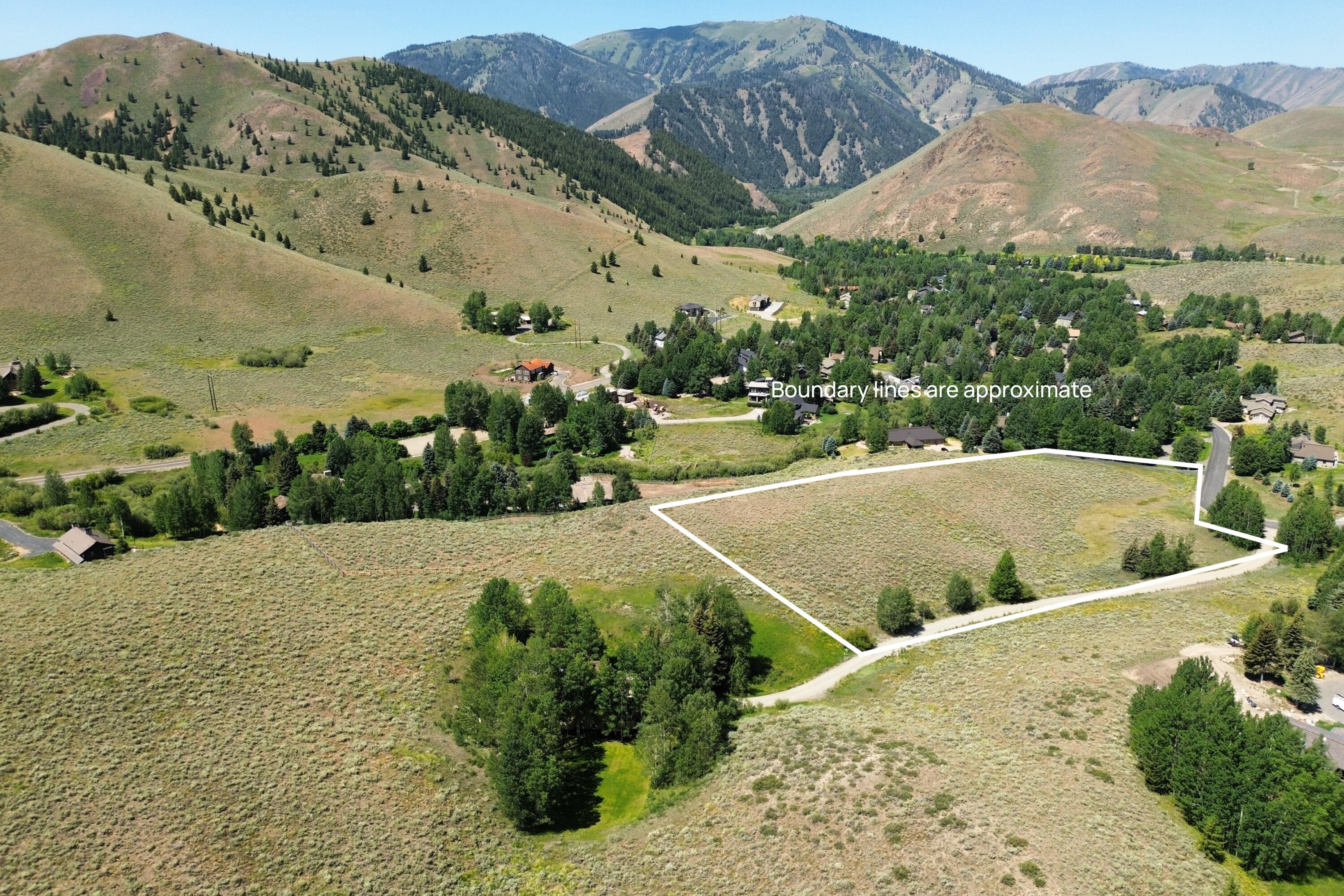 Sun Valley, Idaho 83353, United States, 5 Bedrooms Bedrooms, ,5 BathroomsBathrooms,Residential,Active,213453